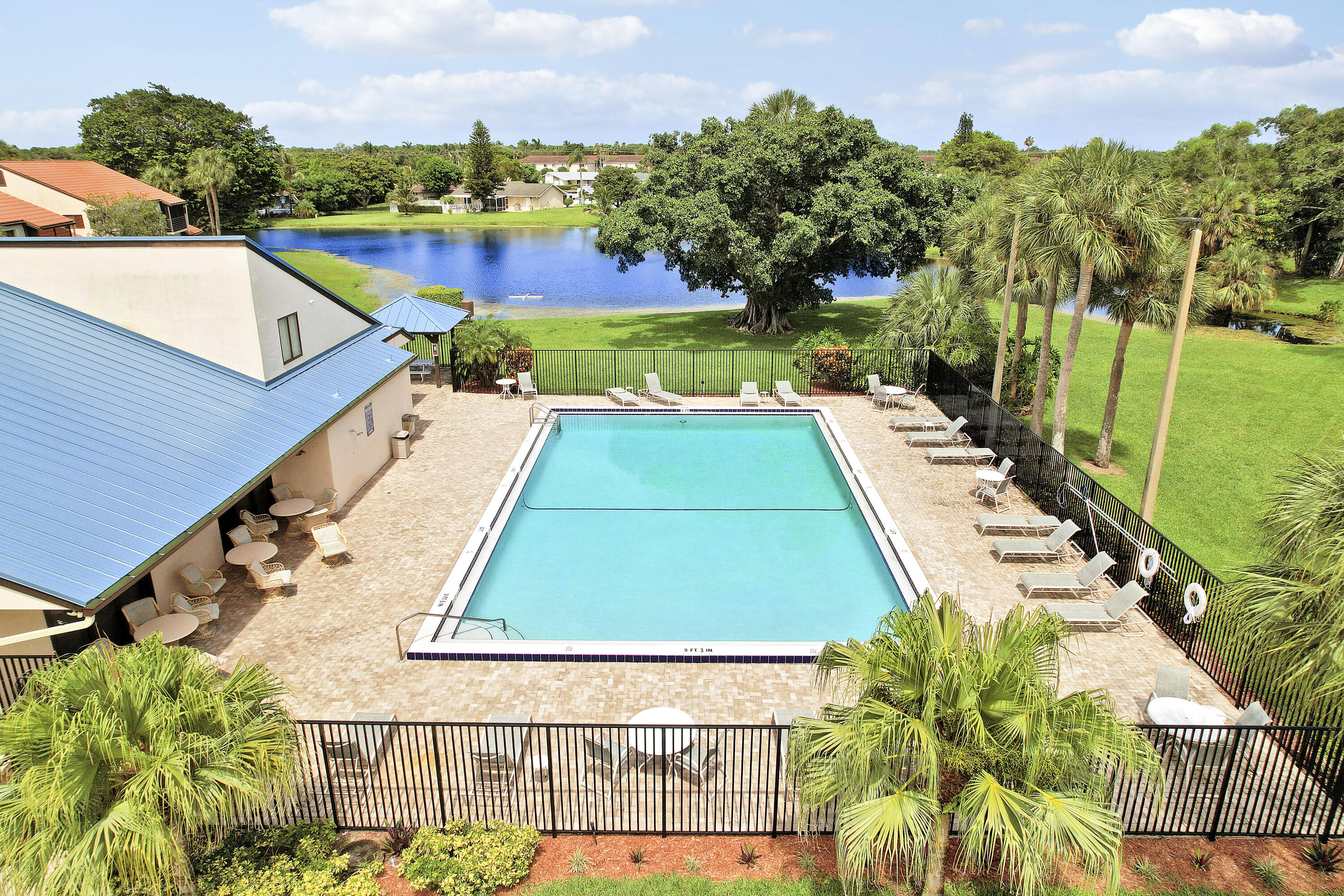SOUTH LAKE CONDO - Residential