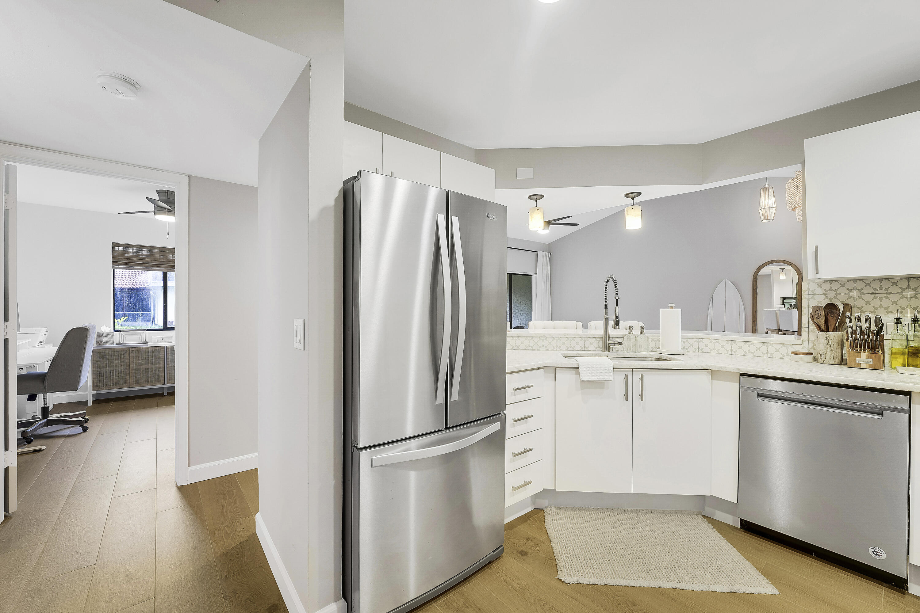 SOUTH LAKE CONDO - Residential