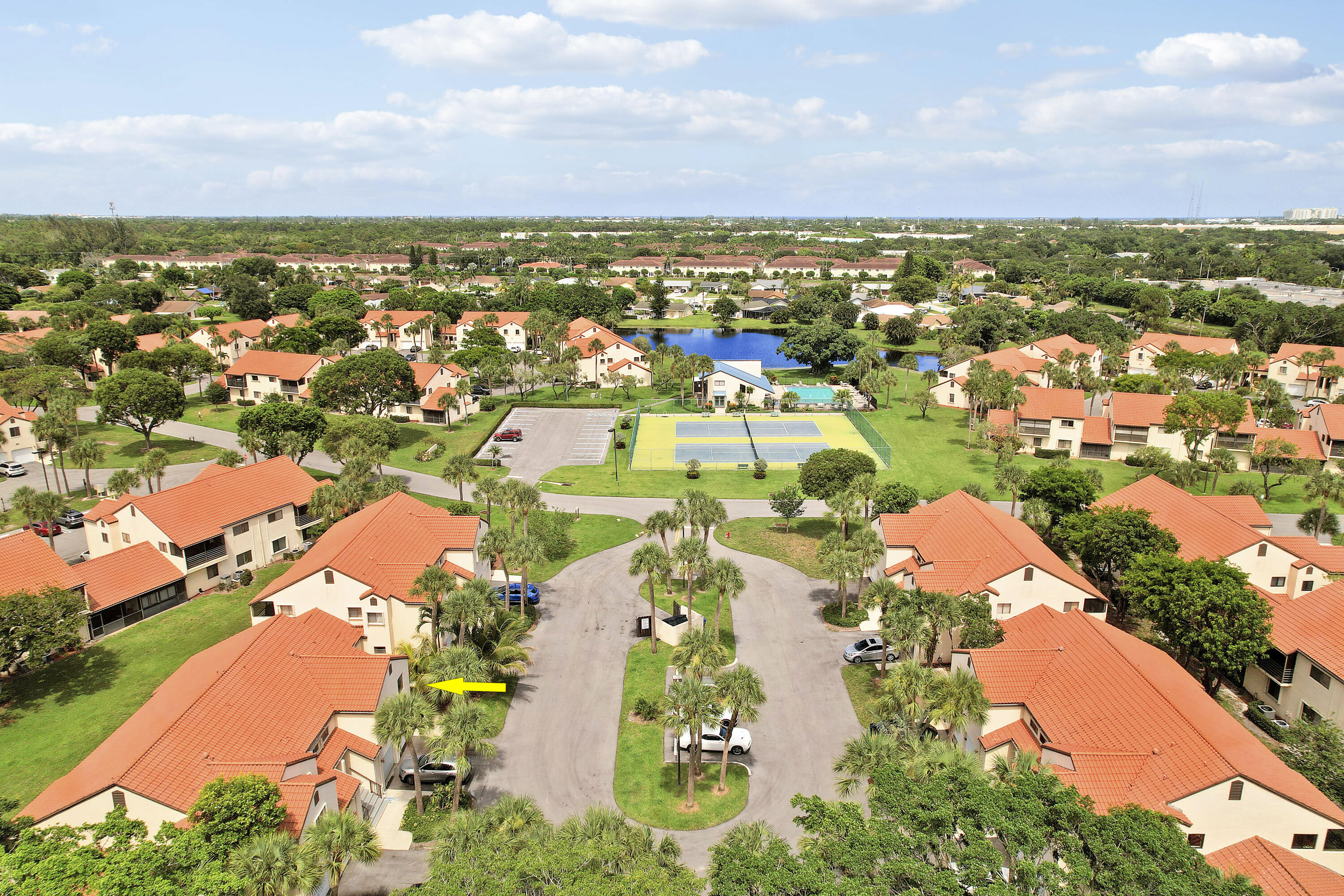 SOUTH LAKE CONDO - Residential