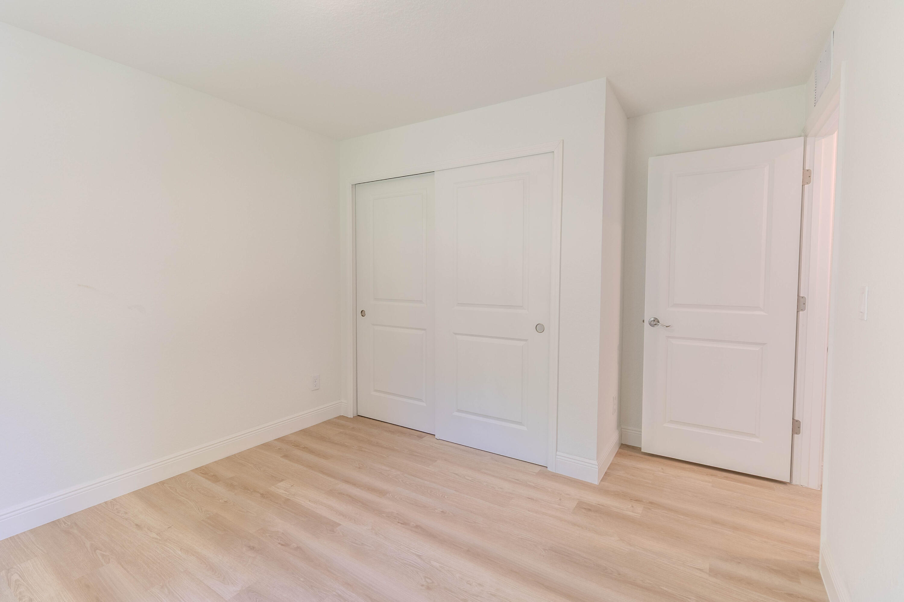 PORT CHARLOTTE SUB 21 - Residential Lease