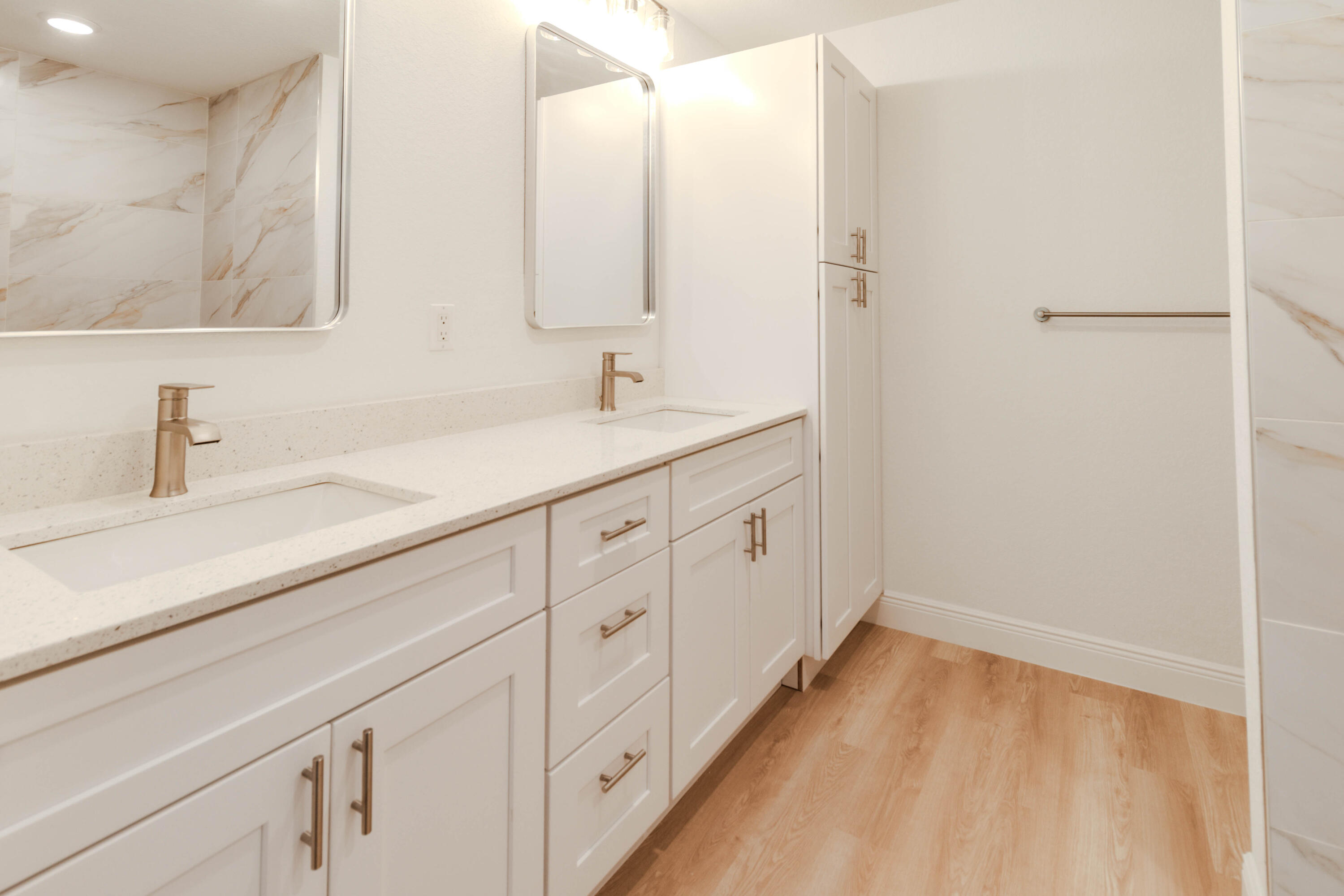 PORT CHARLOTTE SUB 21 - Residential Lease