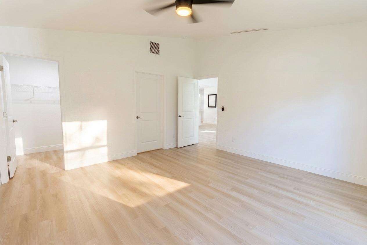 PORT CHARLOTTE SUB 21 - Residential Lease