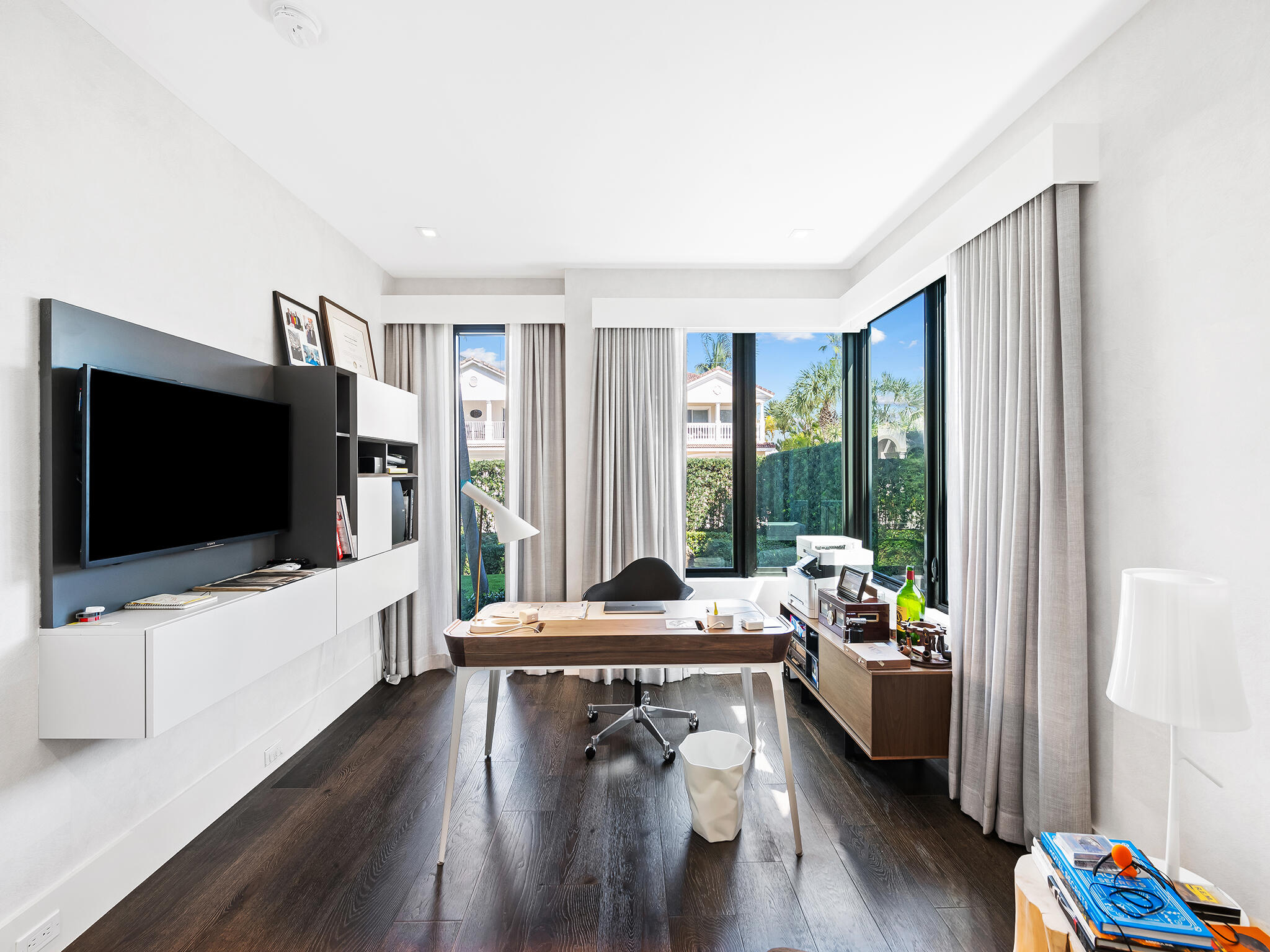 LAS OLAS BY THE SEA EXT - Residential