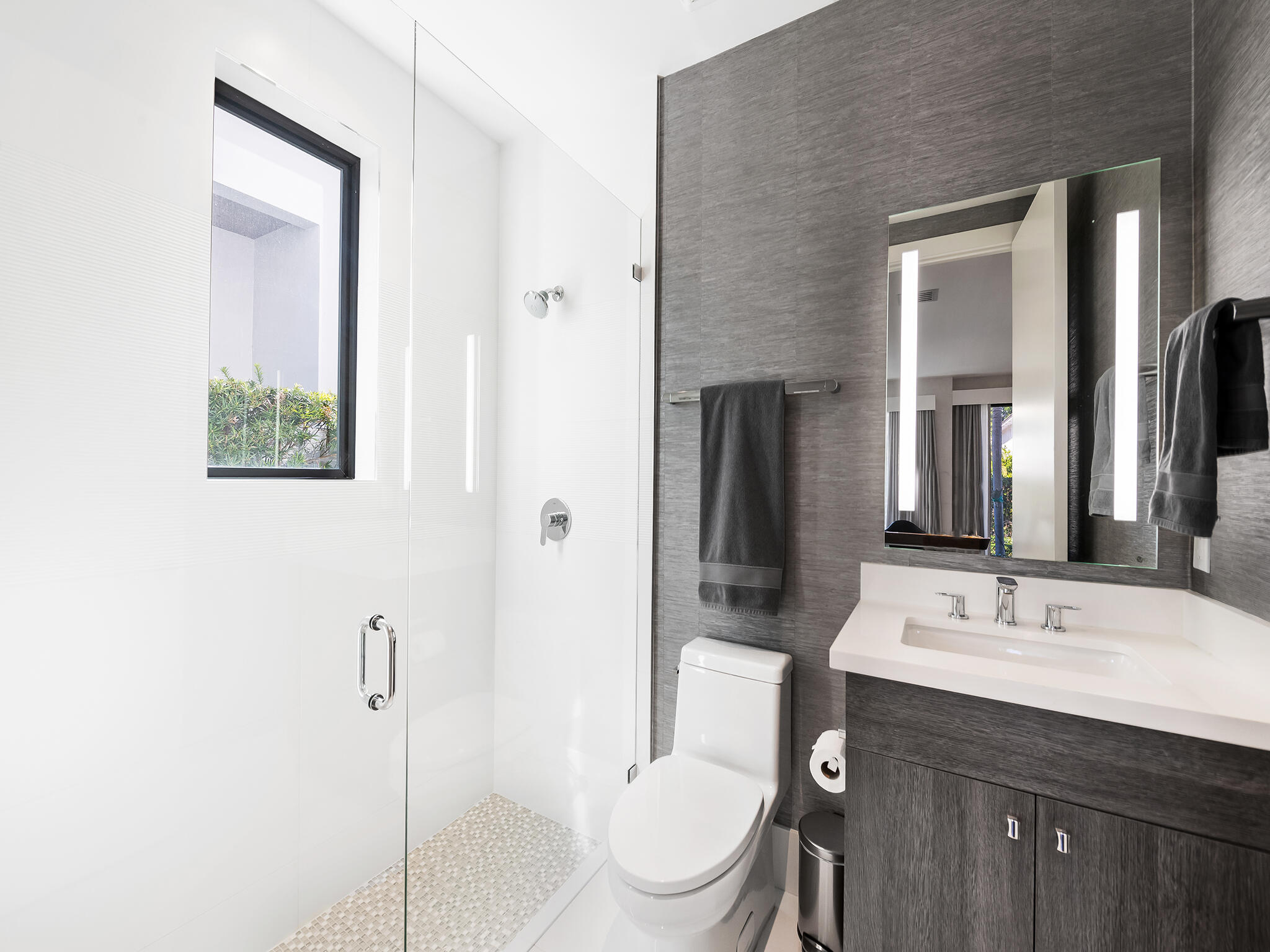 LAS OLAS BY THE SEA EXT - Residential