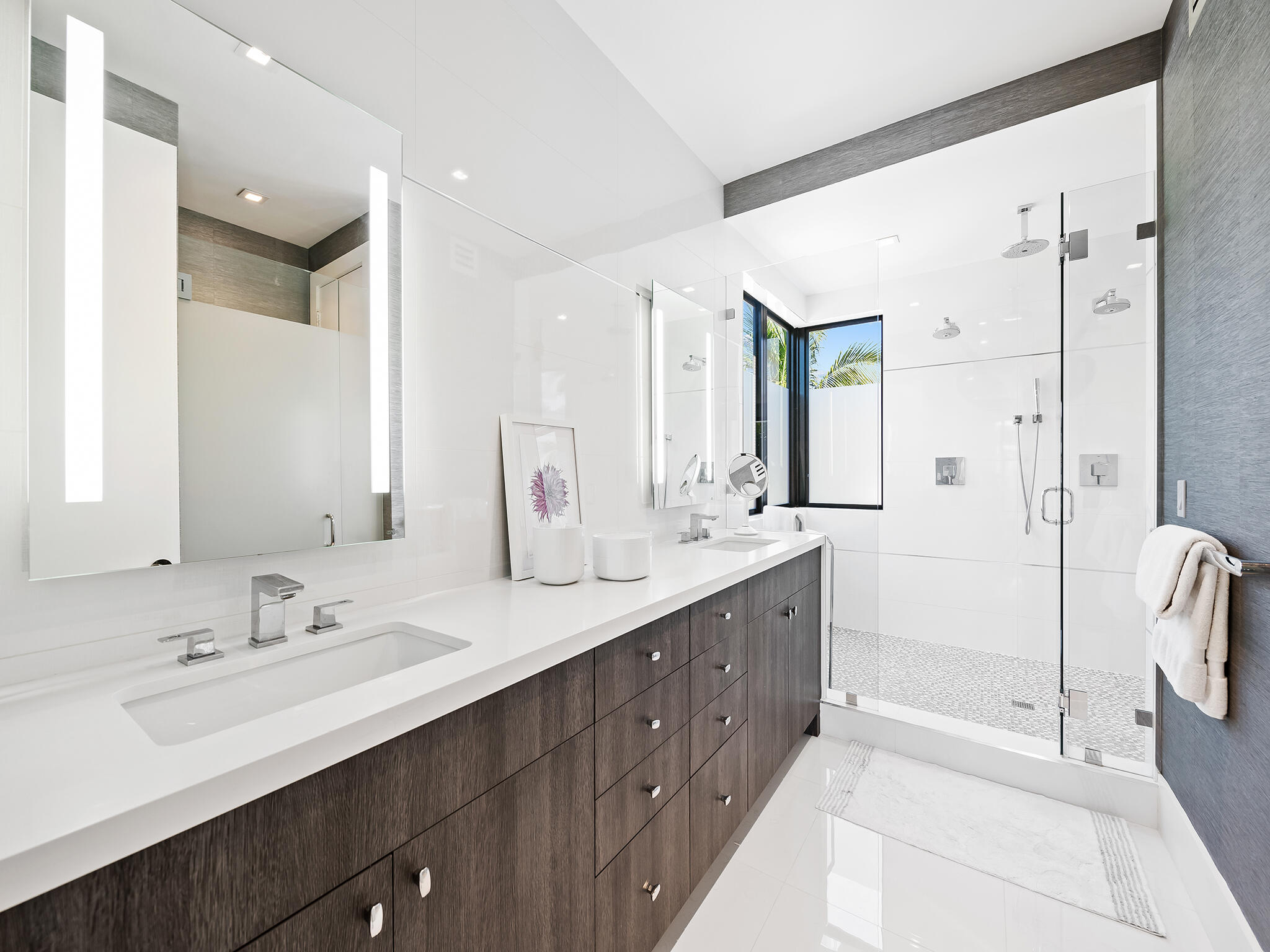 LAS OLAS BY THE SEA EXT - Residential