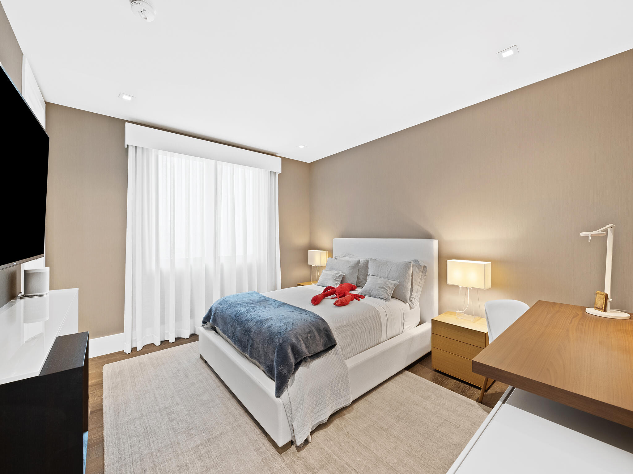 LAS OLAS BY THE SEA EXT - Residential