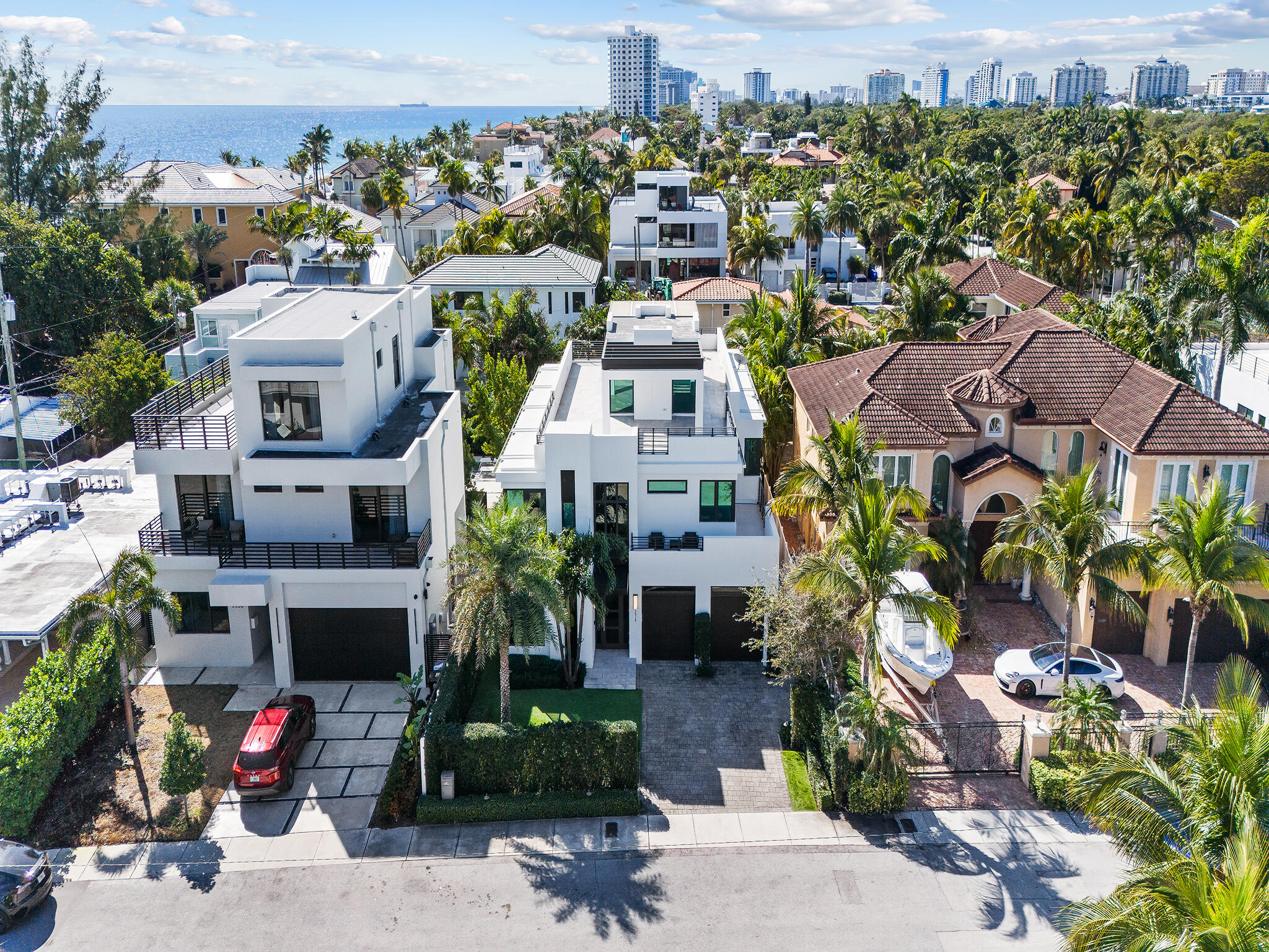 LAS OLAS BY THE SEA EXT - Residential
