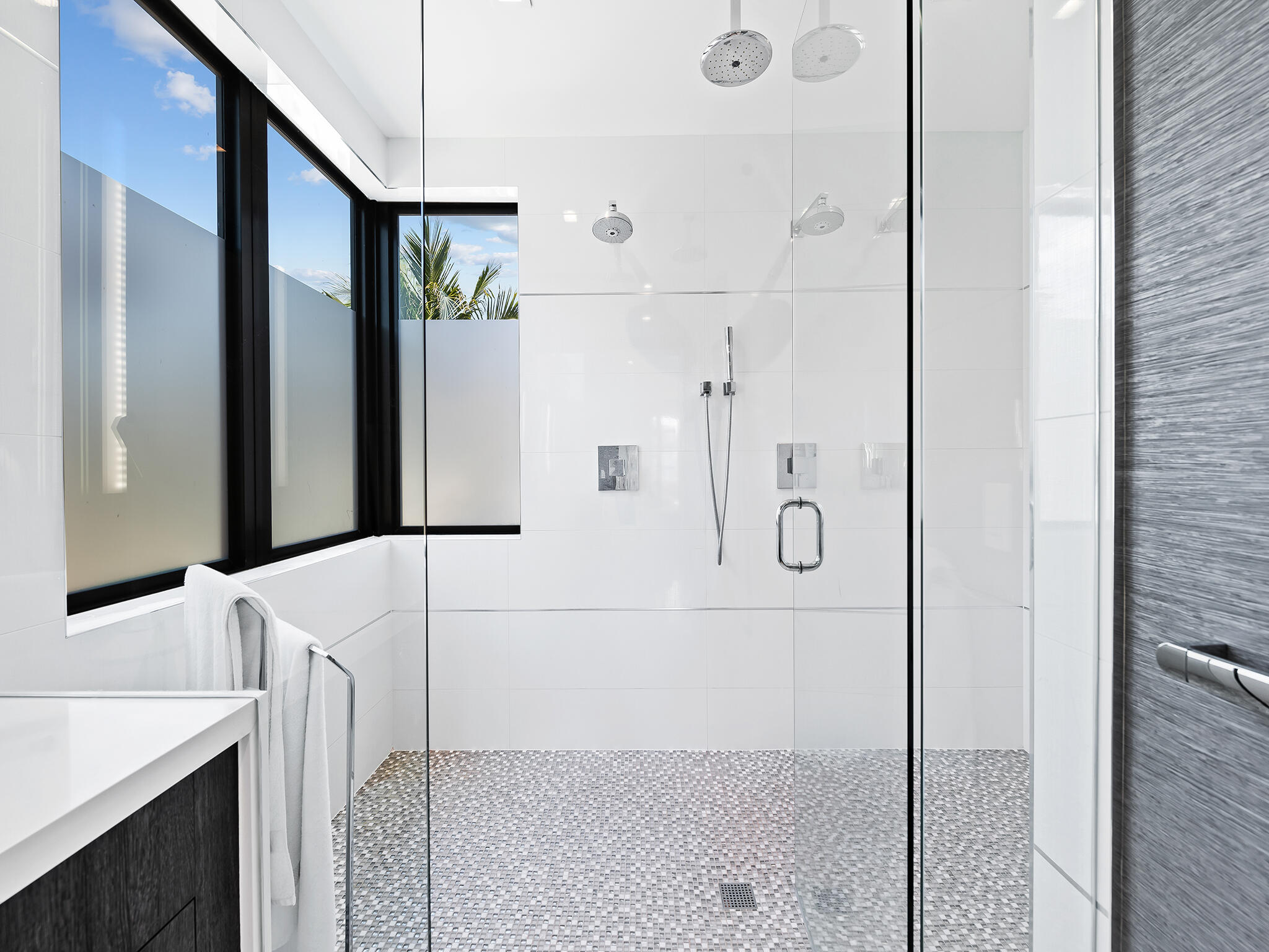 LAS OLAS BY THE SEA EXT - Residential