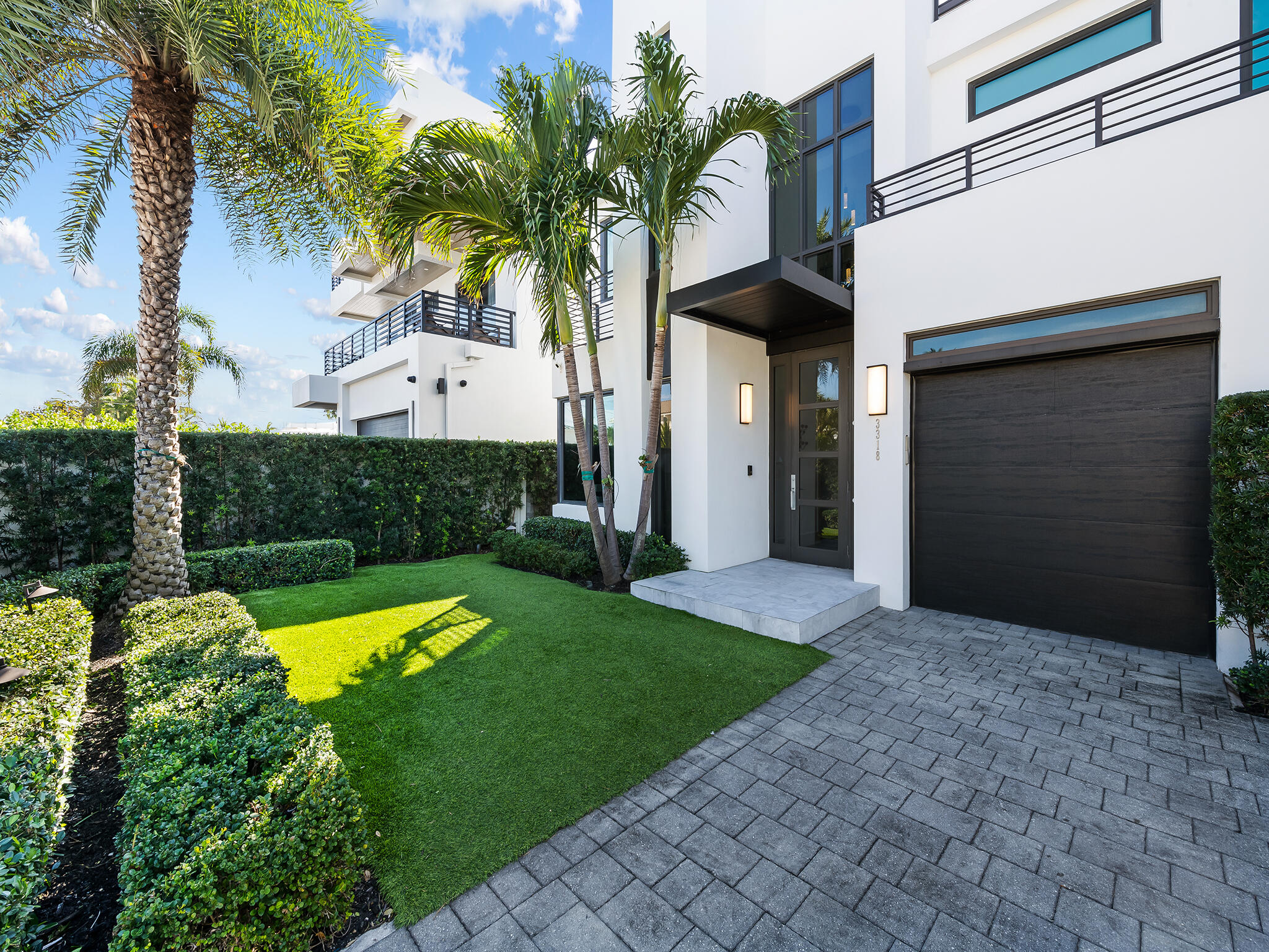 LAS OLAS BY THE SEA EXT - Residential