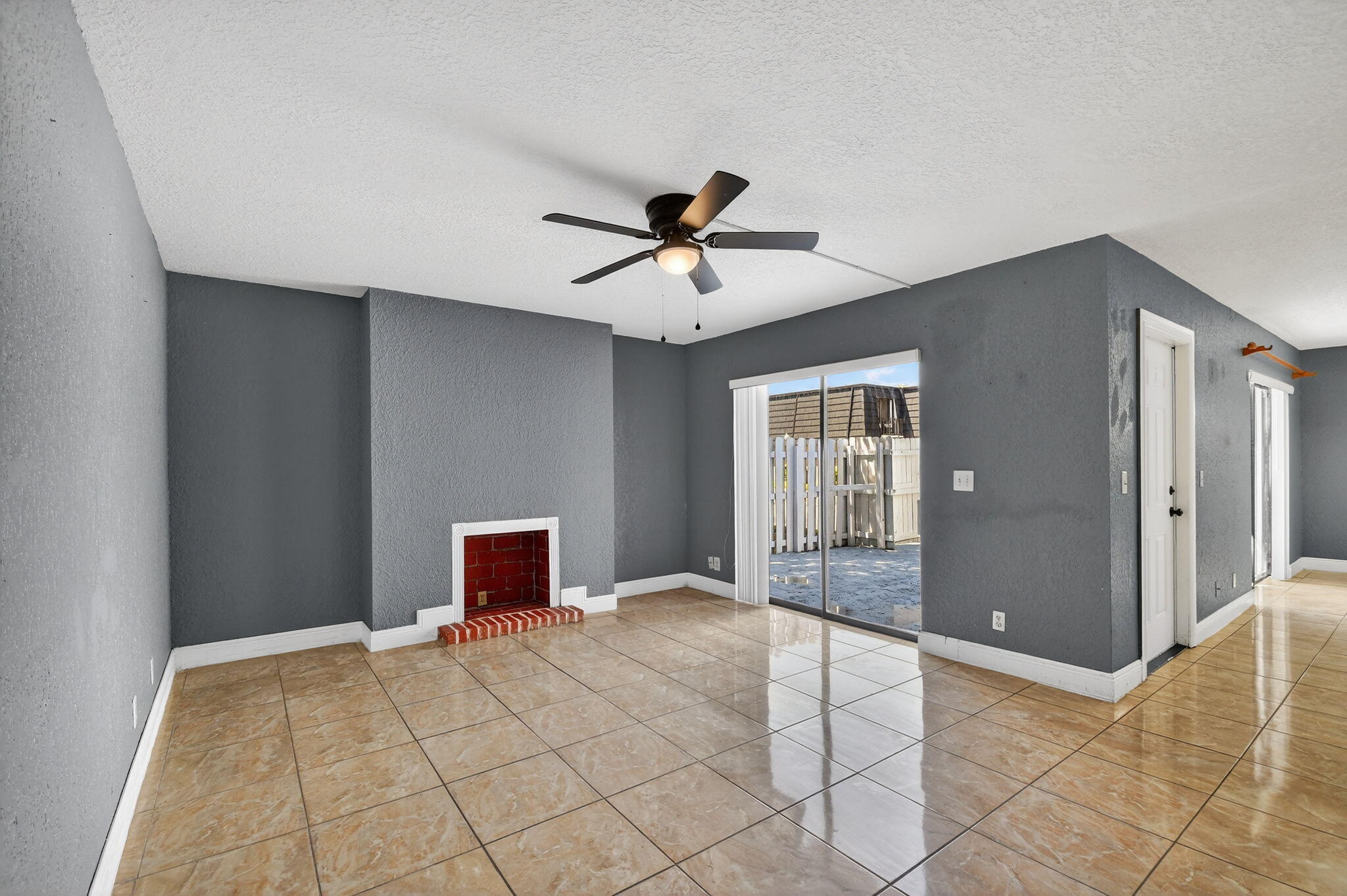 WOODLANDS OF PALM SPRINGS - Residential