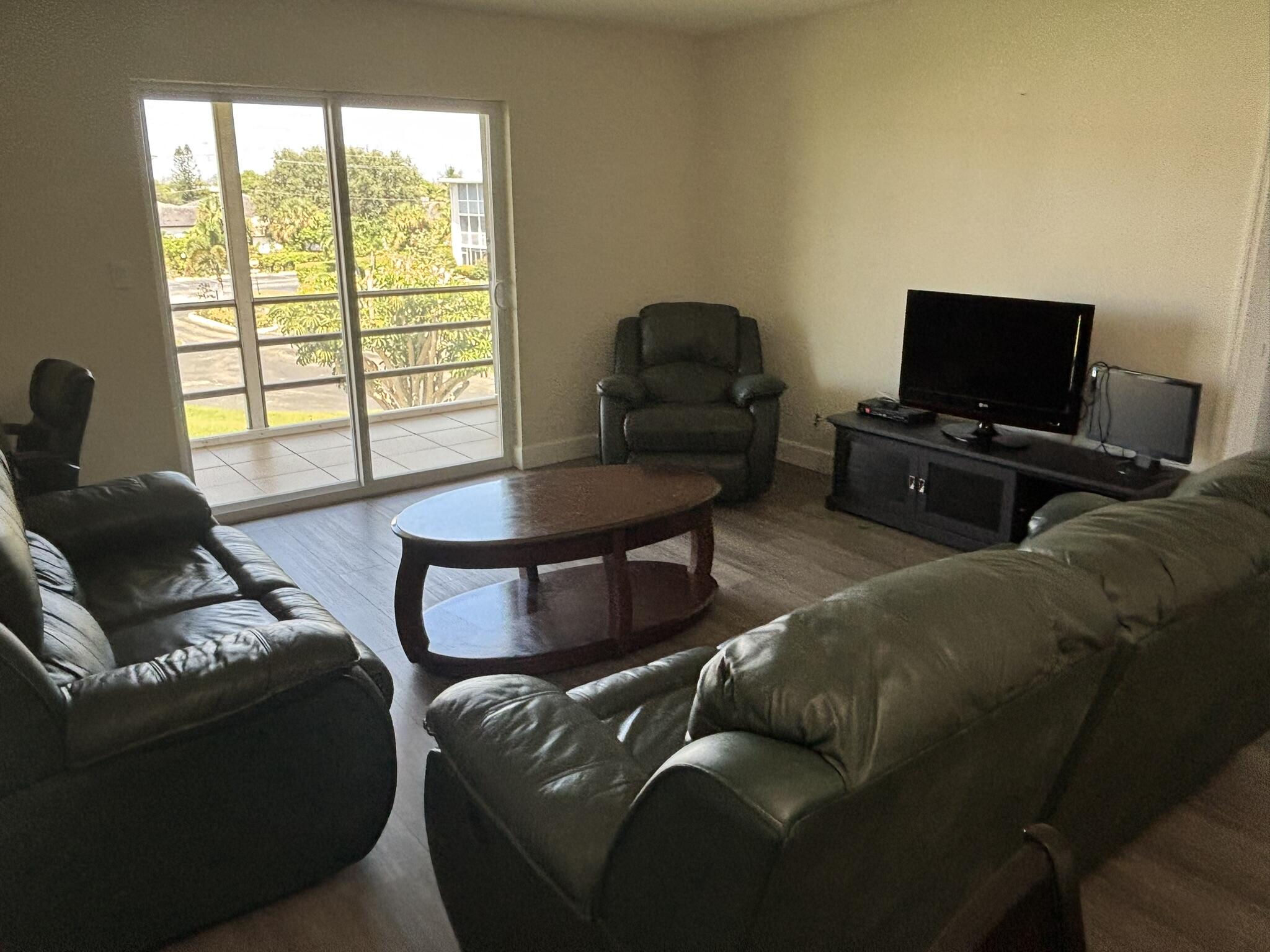 LAKE CLARKE GARDENS CONDO 8 - Residential Lease