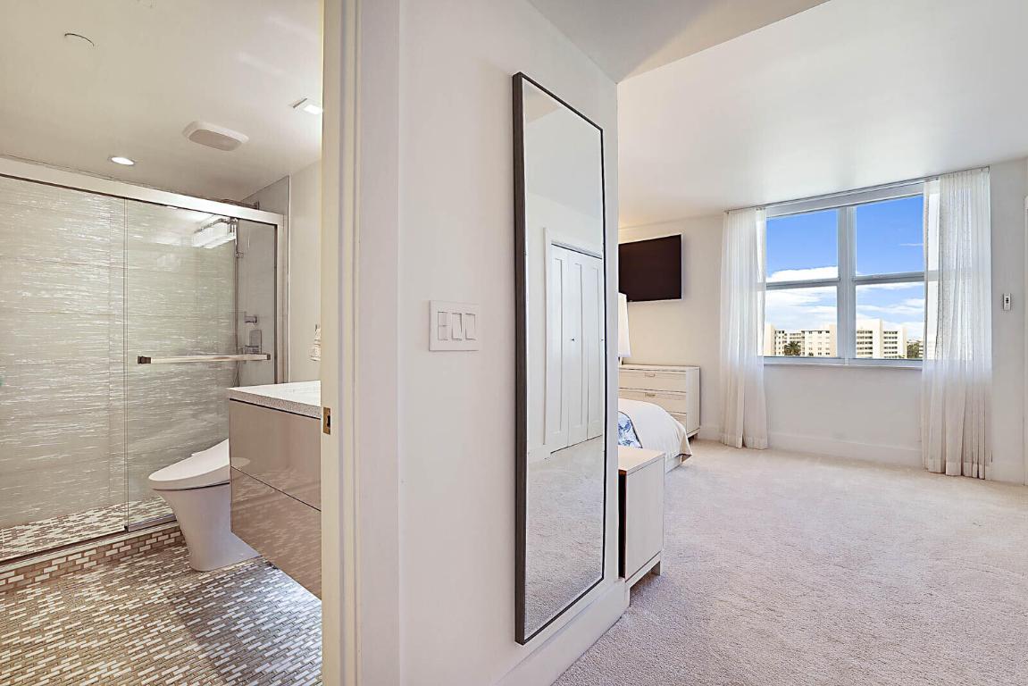 CLARENDON CONDO - Residential