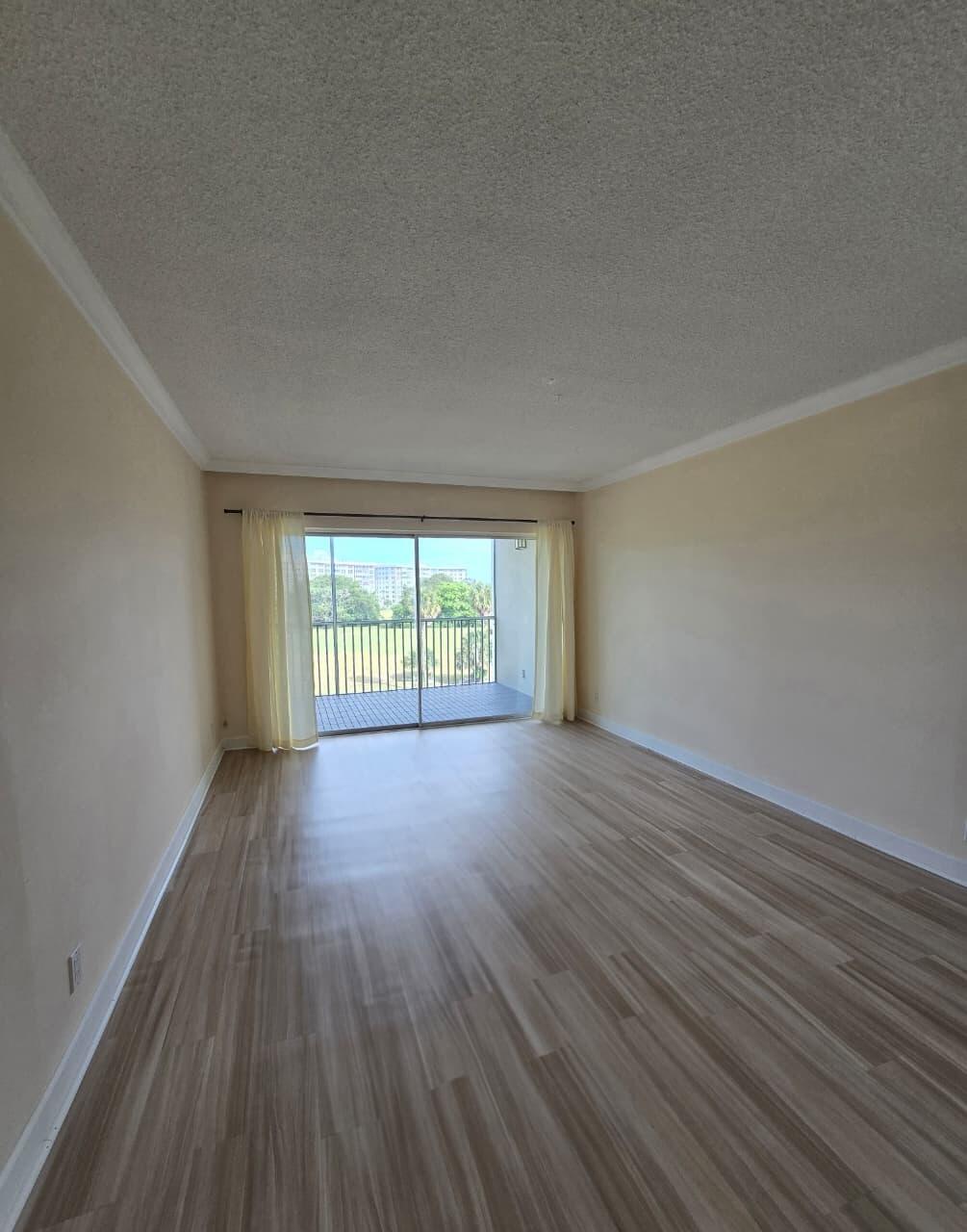 NO 3 PALM-AIRE COUNTRY CLUB - Residential Lease