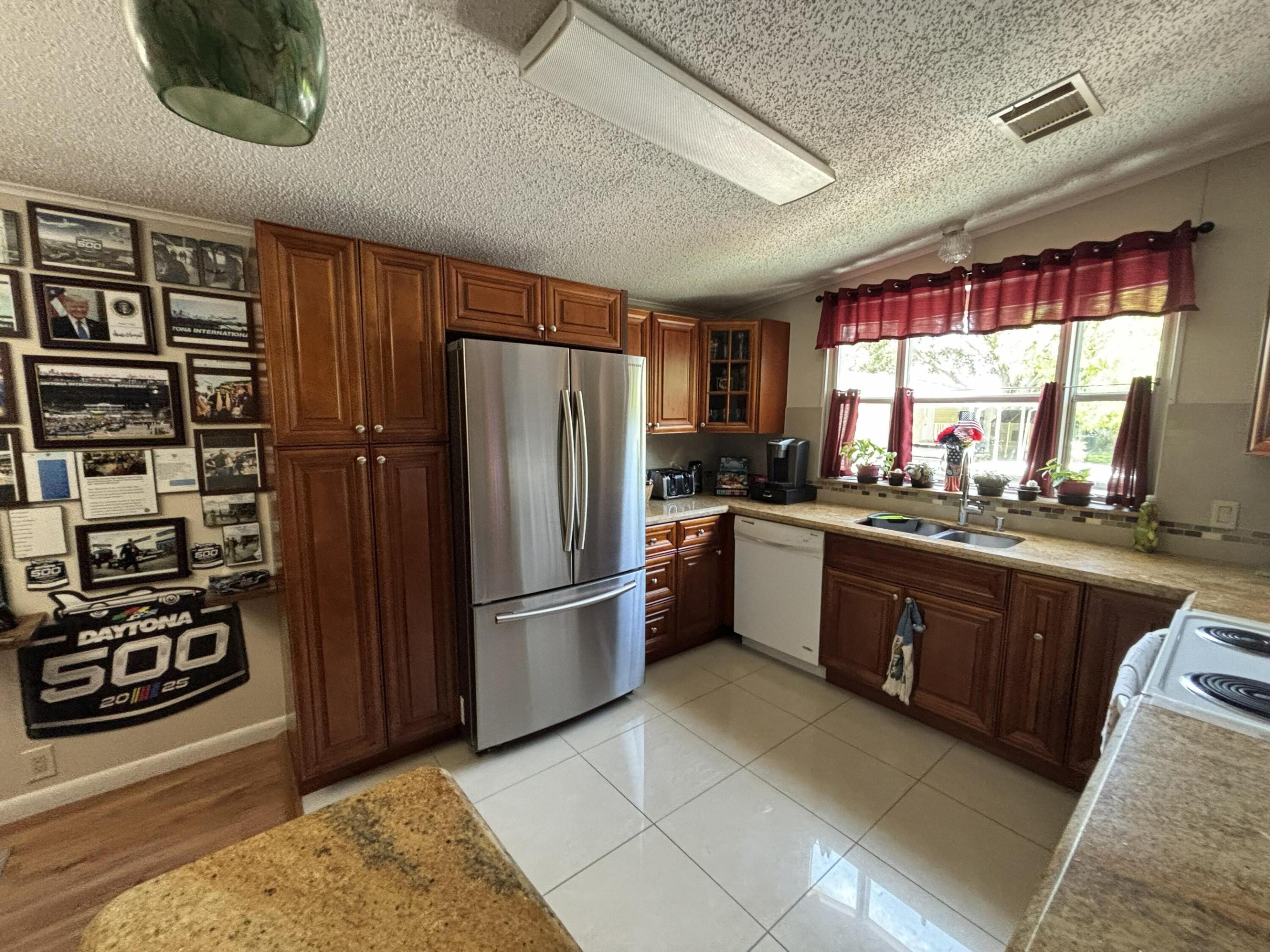 Deerfield Lake - Residential