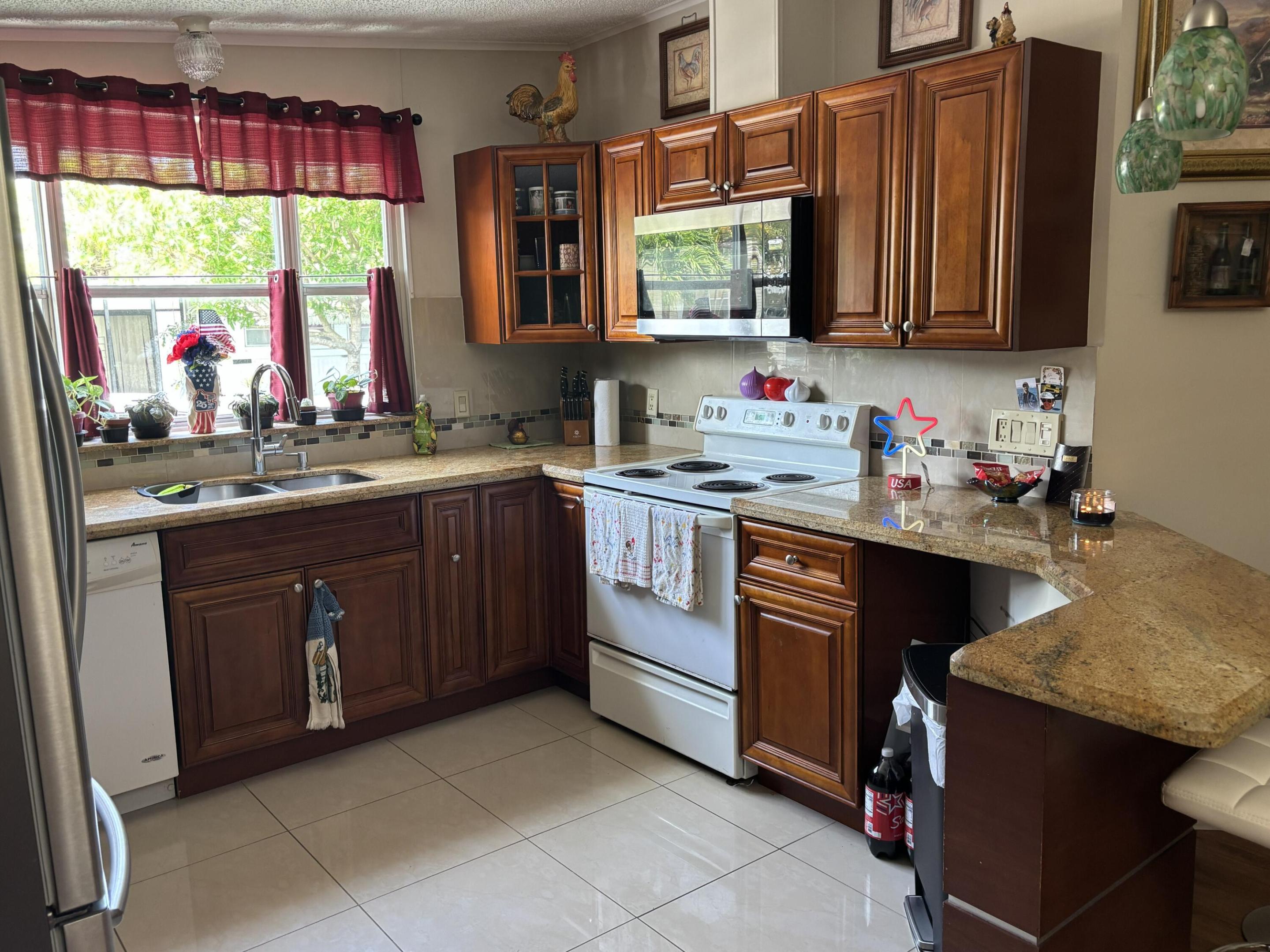Deerfield Lake - Residential