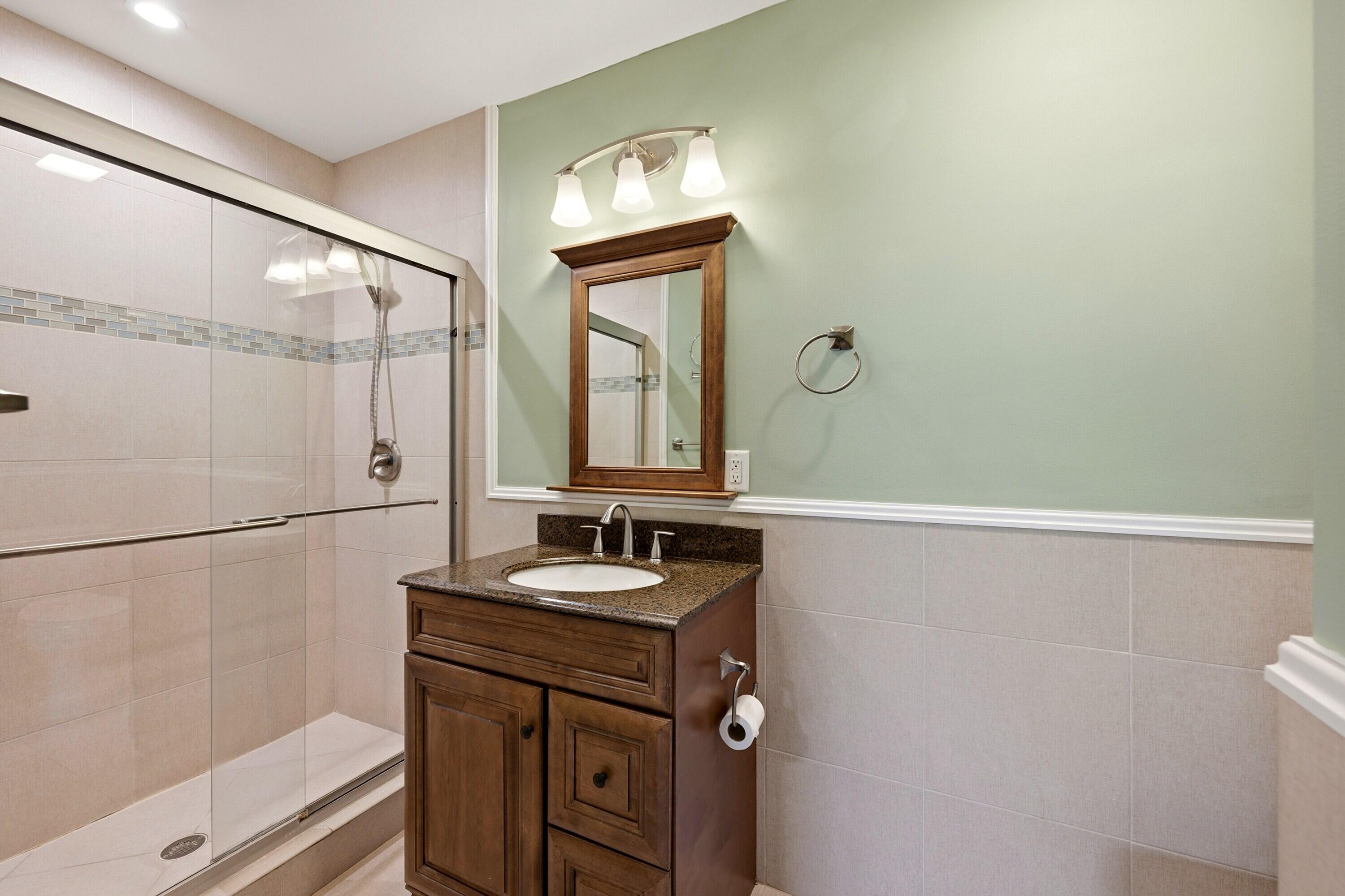 CALIBAN RIDGE - Residential Lease
