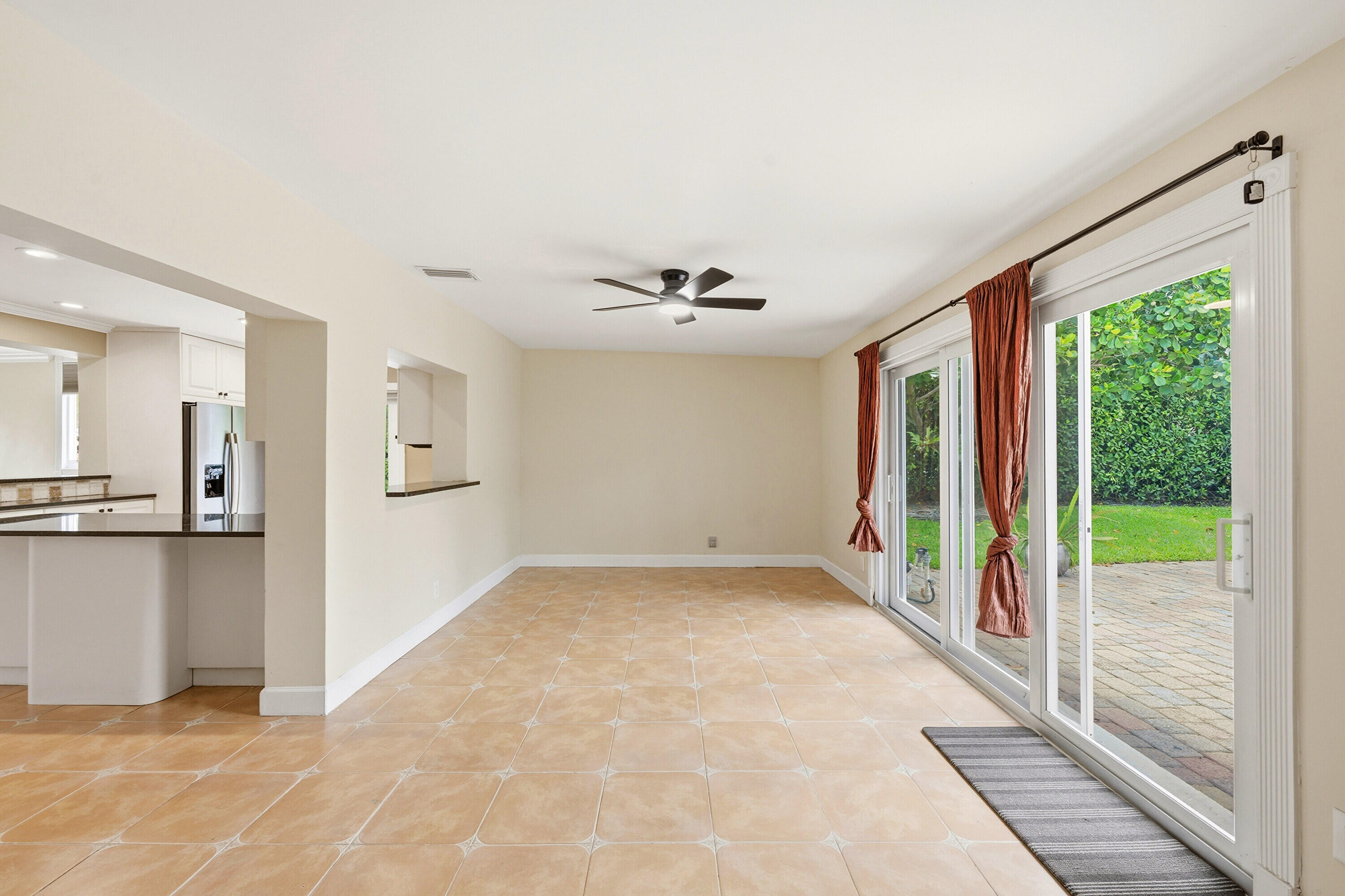 CALIBAN RIDGE - Residential Lease