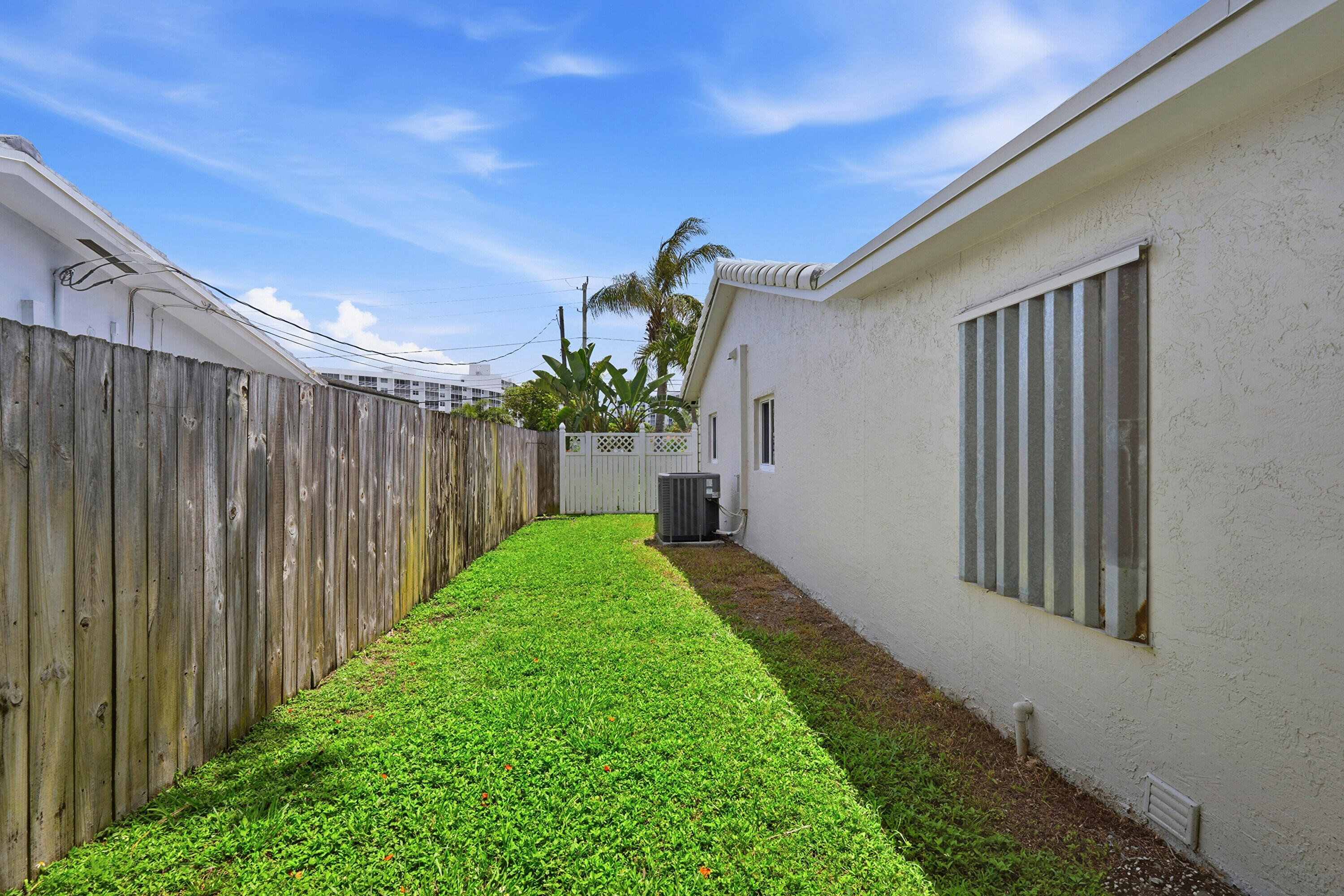 CALIBAN RIDGE - Residential Lease