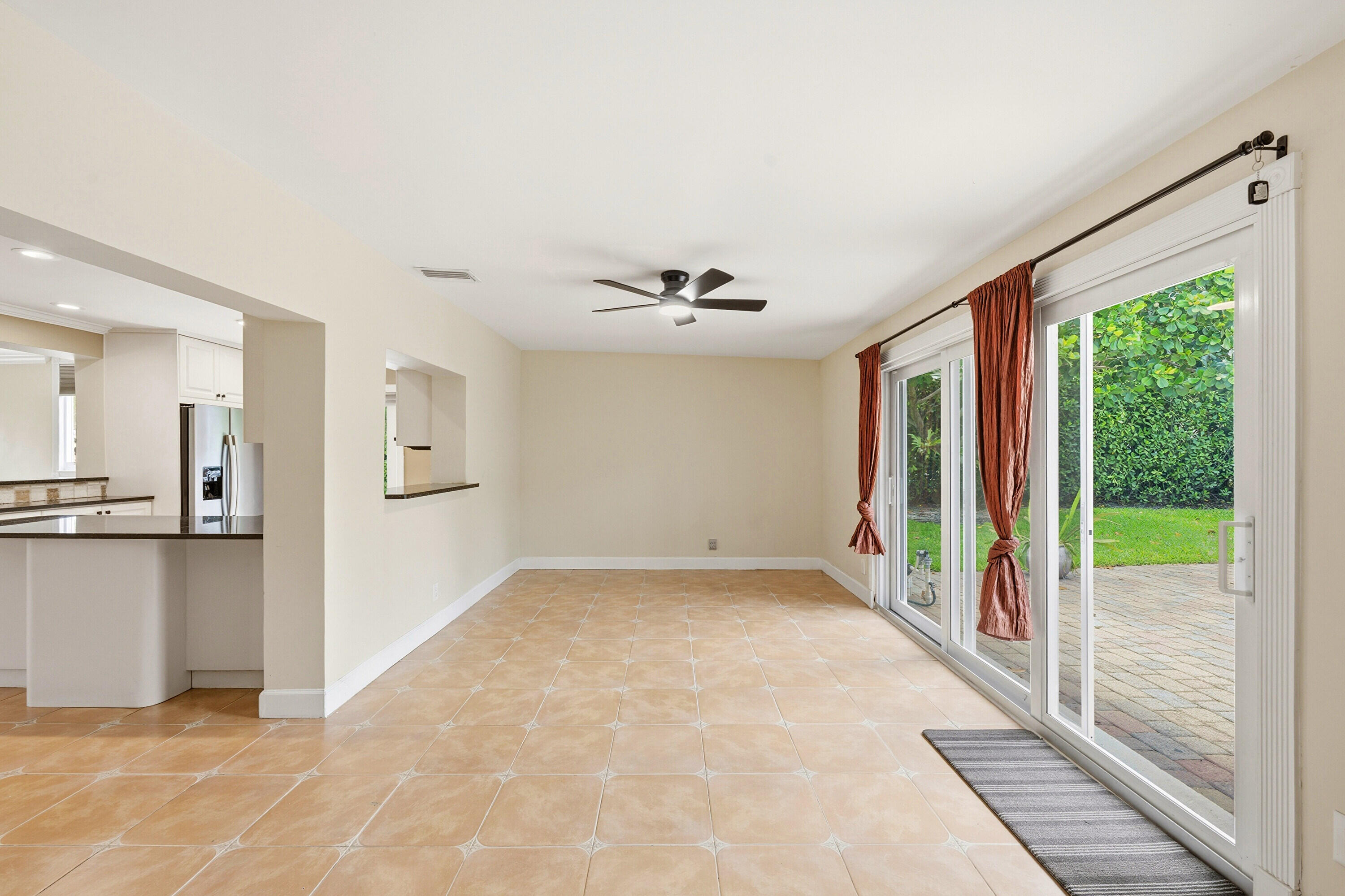 CALIBAN RIDGE - Residential Lease