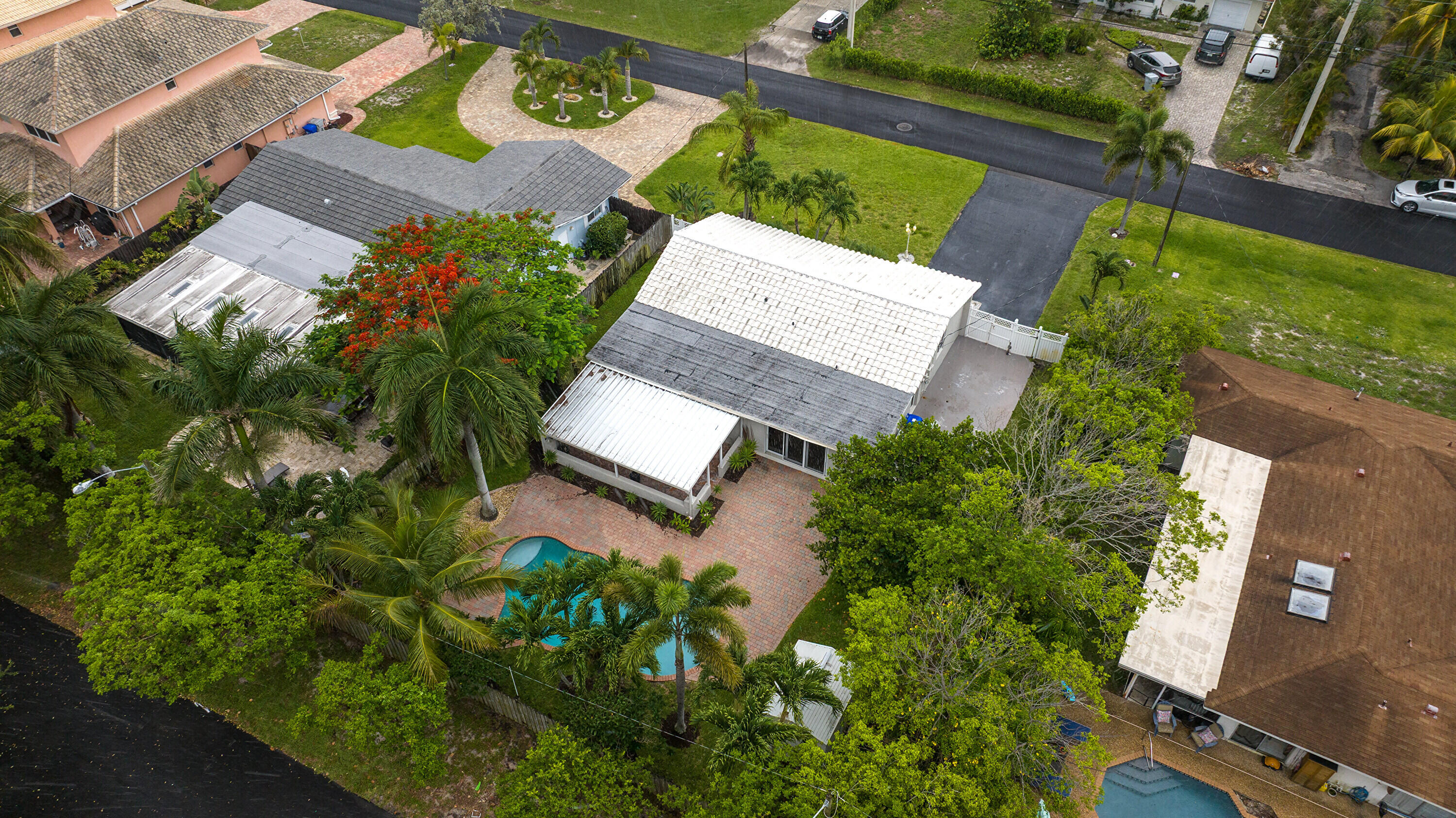 CALIBAN RIDGE - Residential Lease