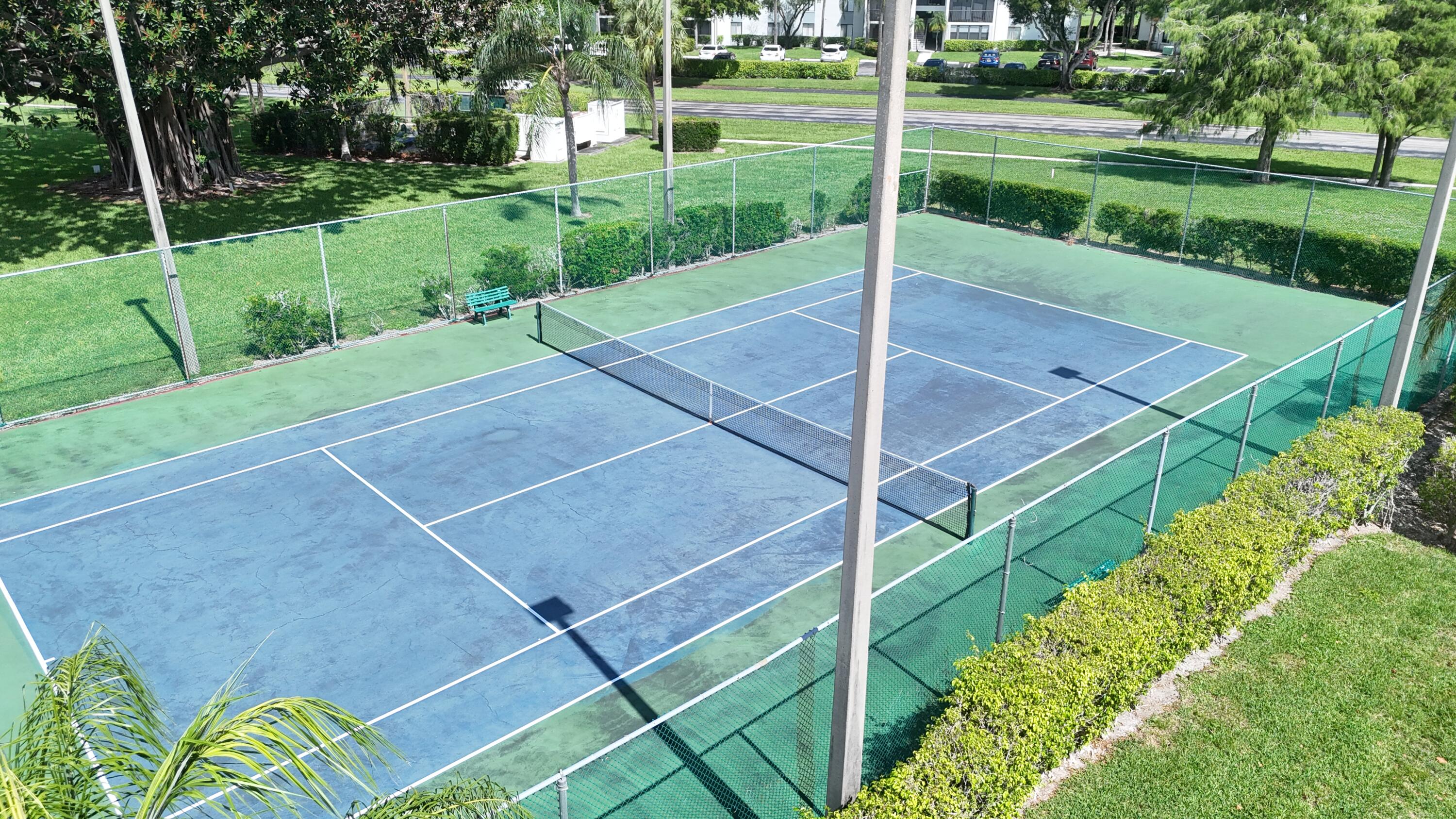PALM CLUB VILLAGE I CONDO - Residential