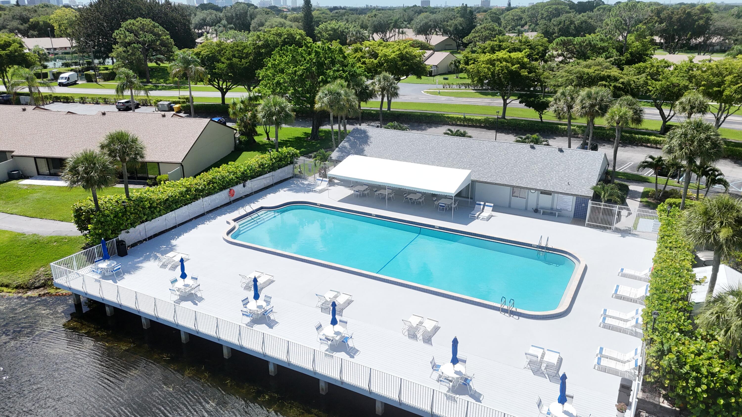PALM CLUB VILLAGE I CONDO - Residential