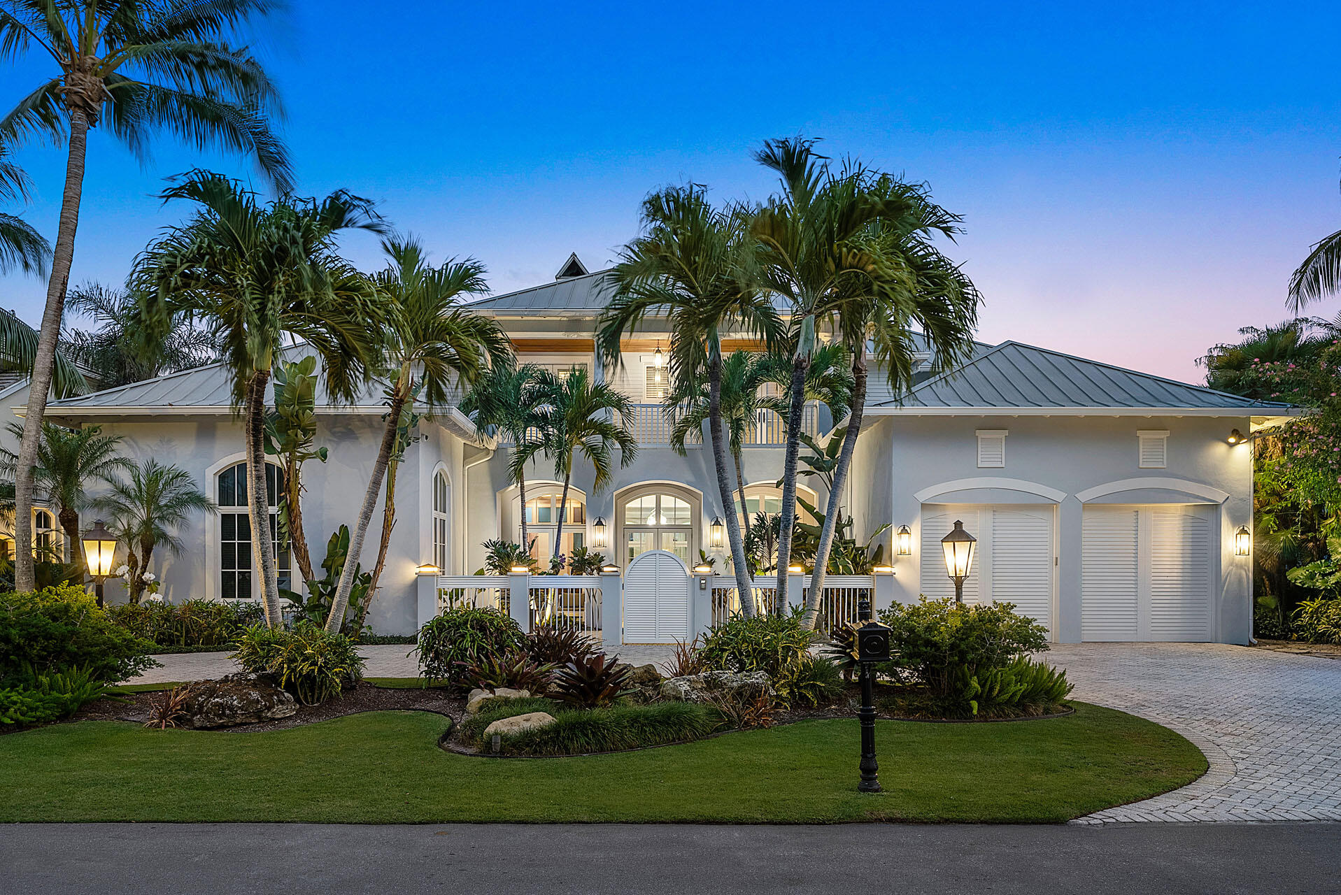 ROYAL PALM YACHT & COUNTRY CLUB - Residential