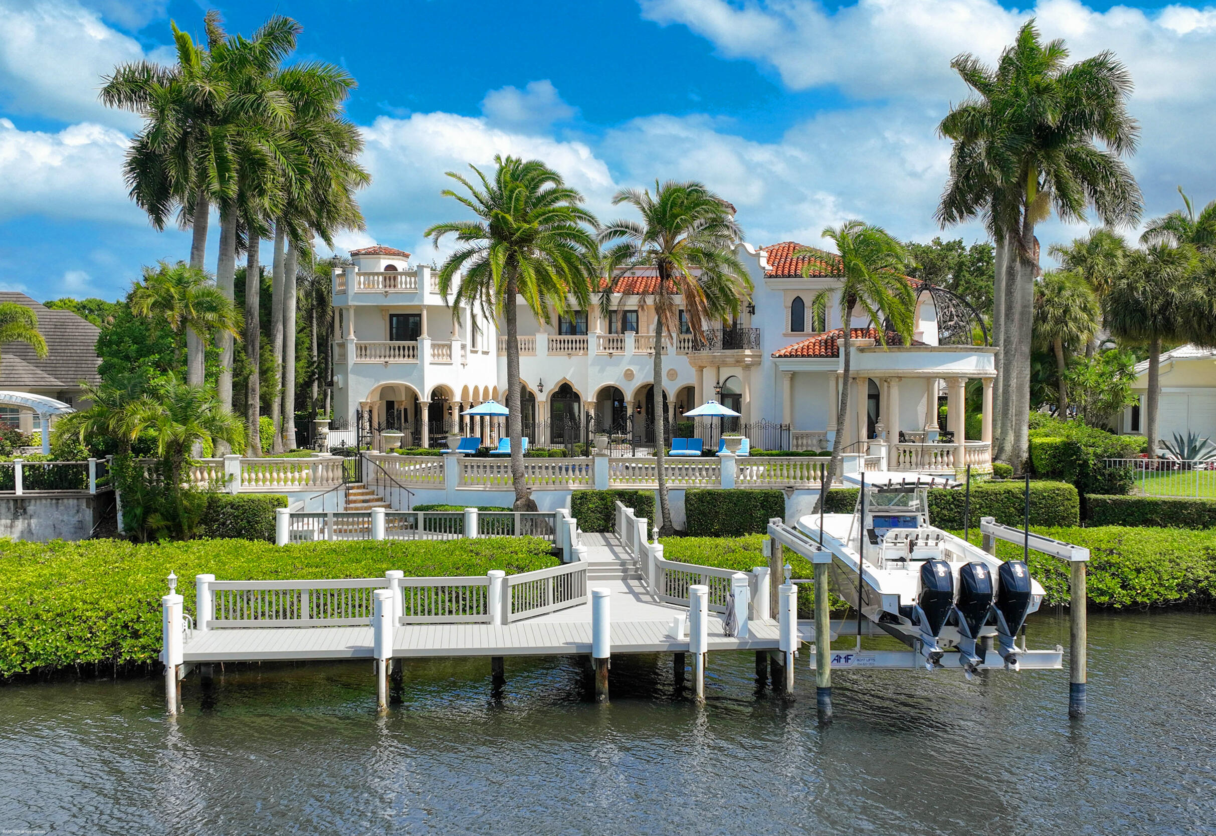 Admirals Cove - Residential