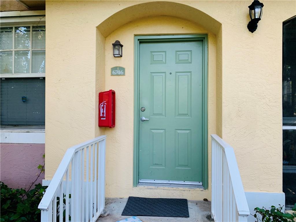 CYPRESS POINTE - Residential