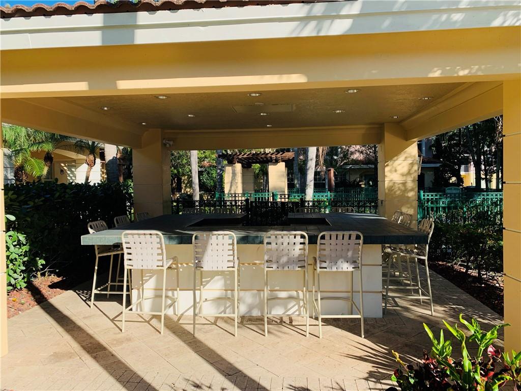 CYPRESS POINTE - Residential