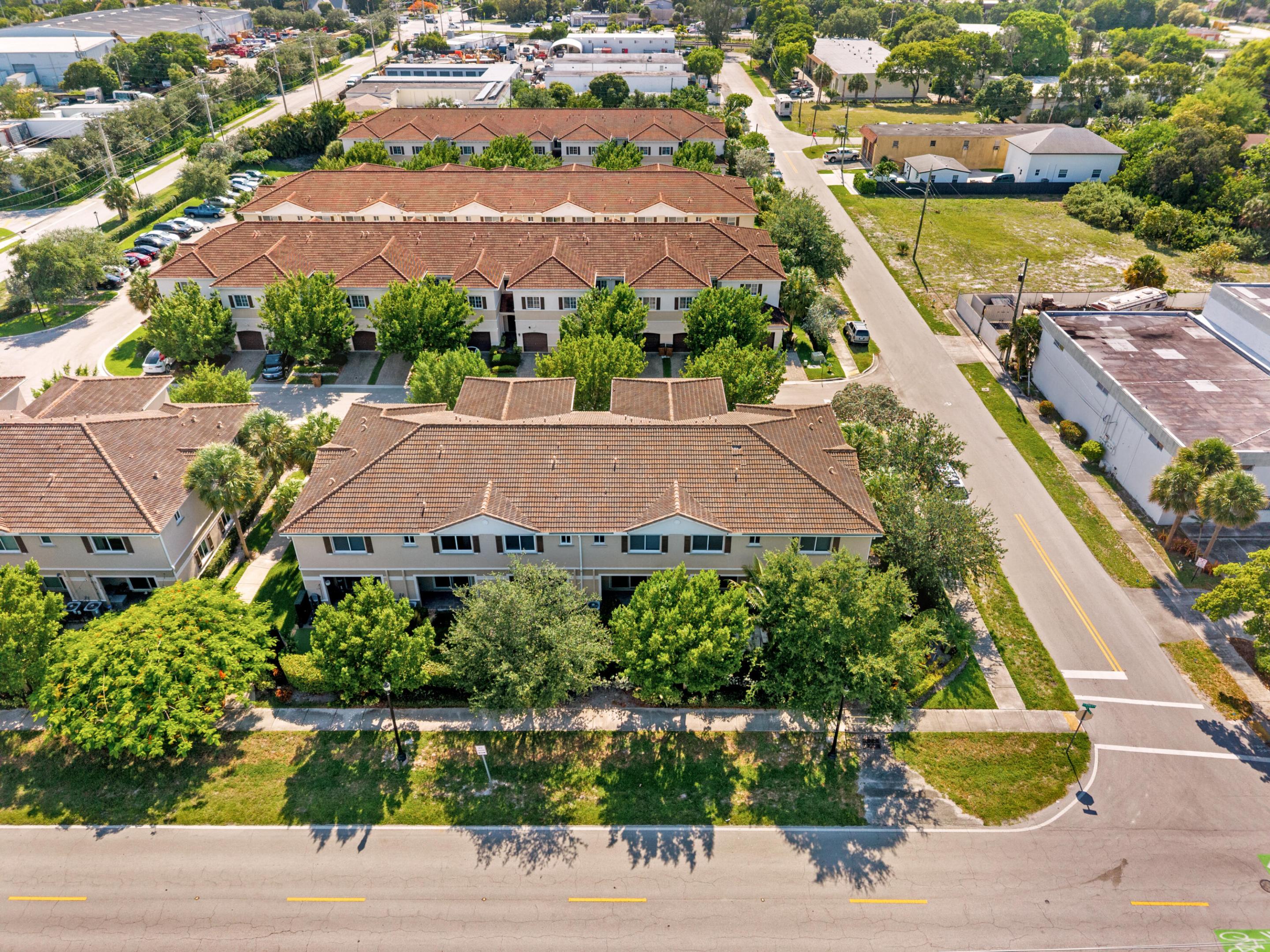 RUTH RIDGE - Residential