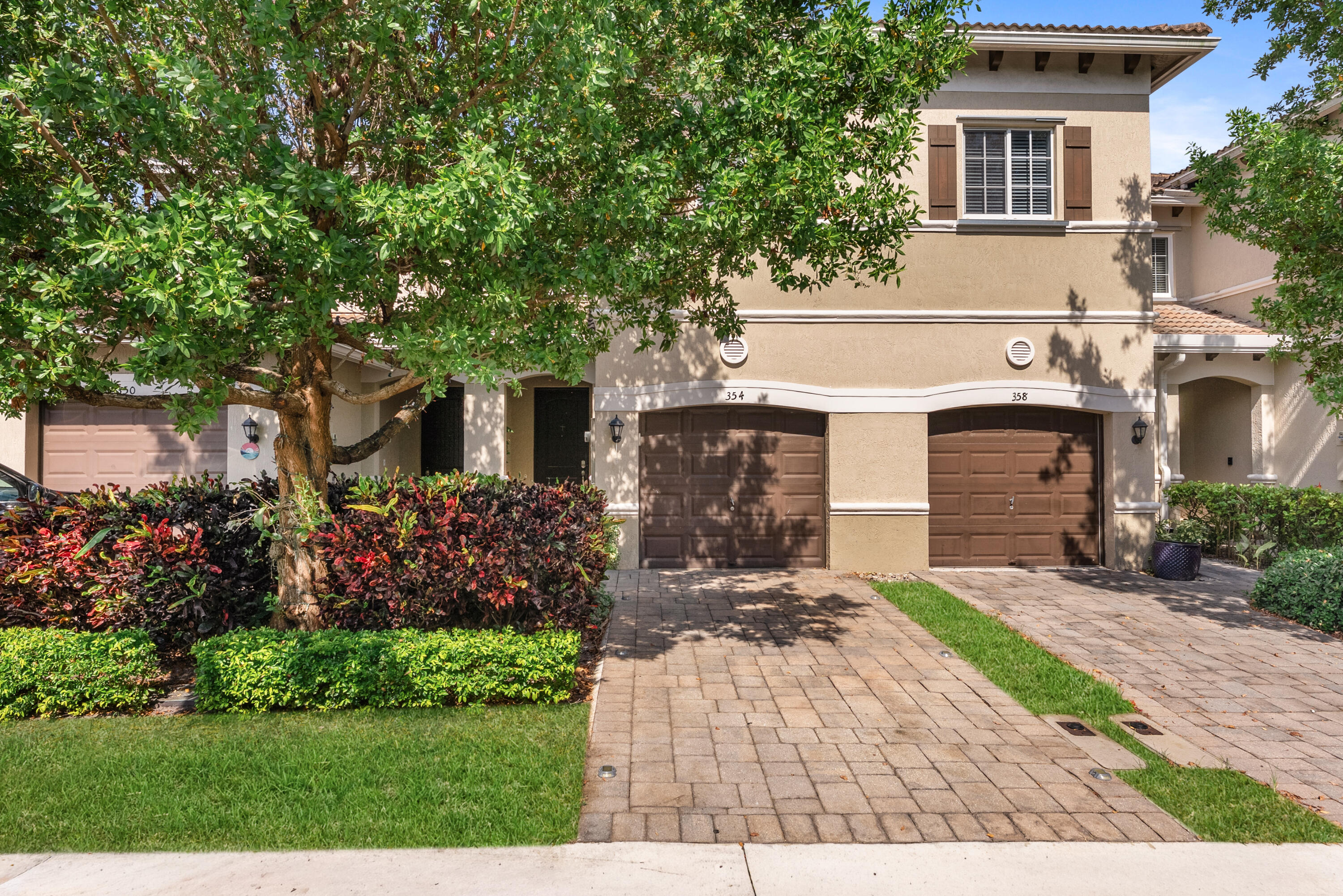 RUTH RIDGE - Residential