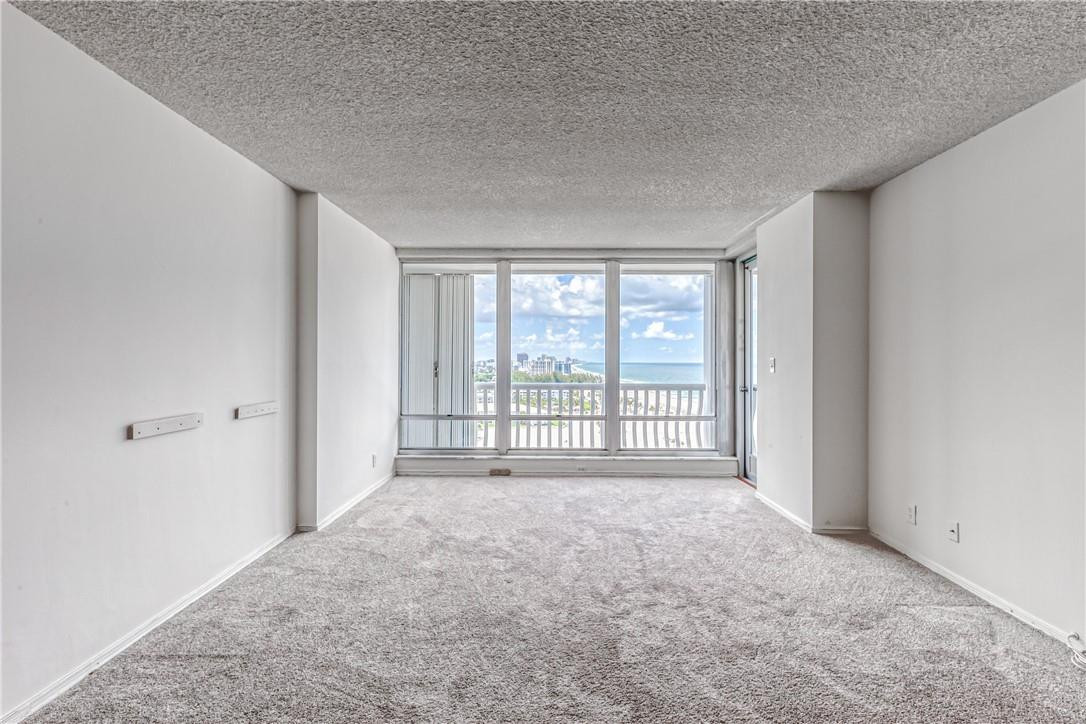POINT OF AMERICAS - Residential