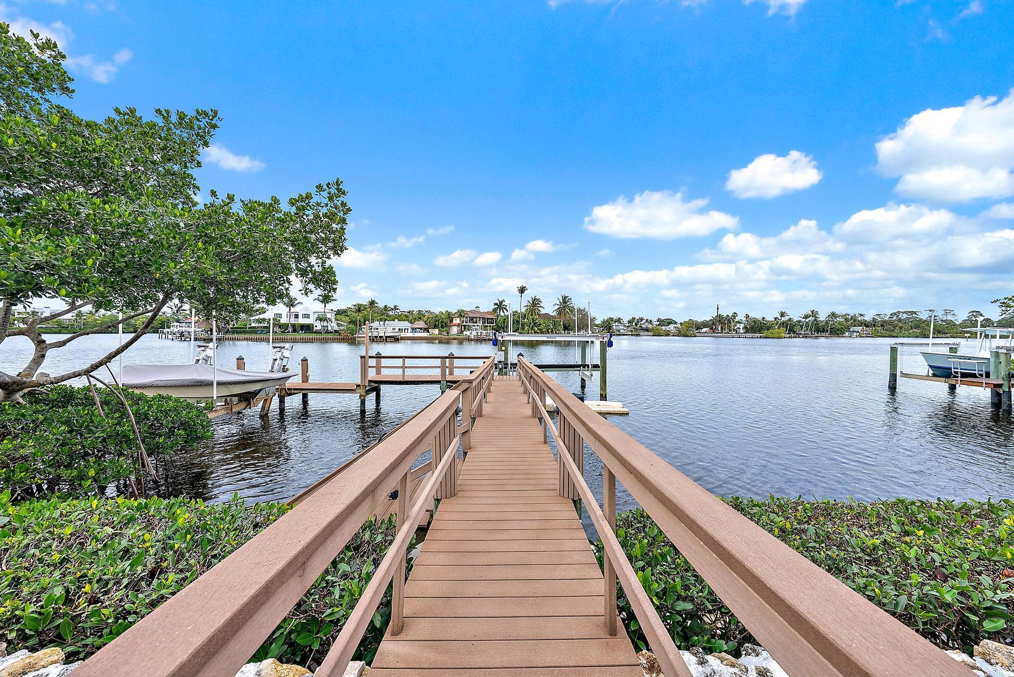 Islands of Jupiter - Residential