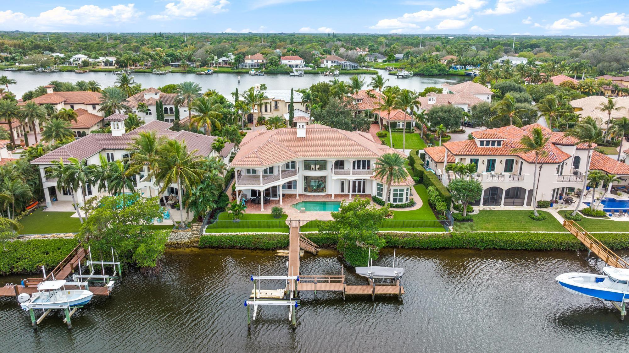 Islands of Jupiter - Residential