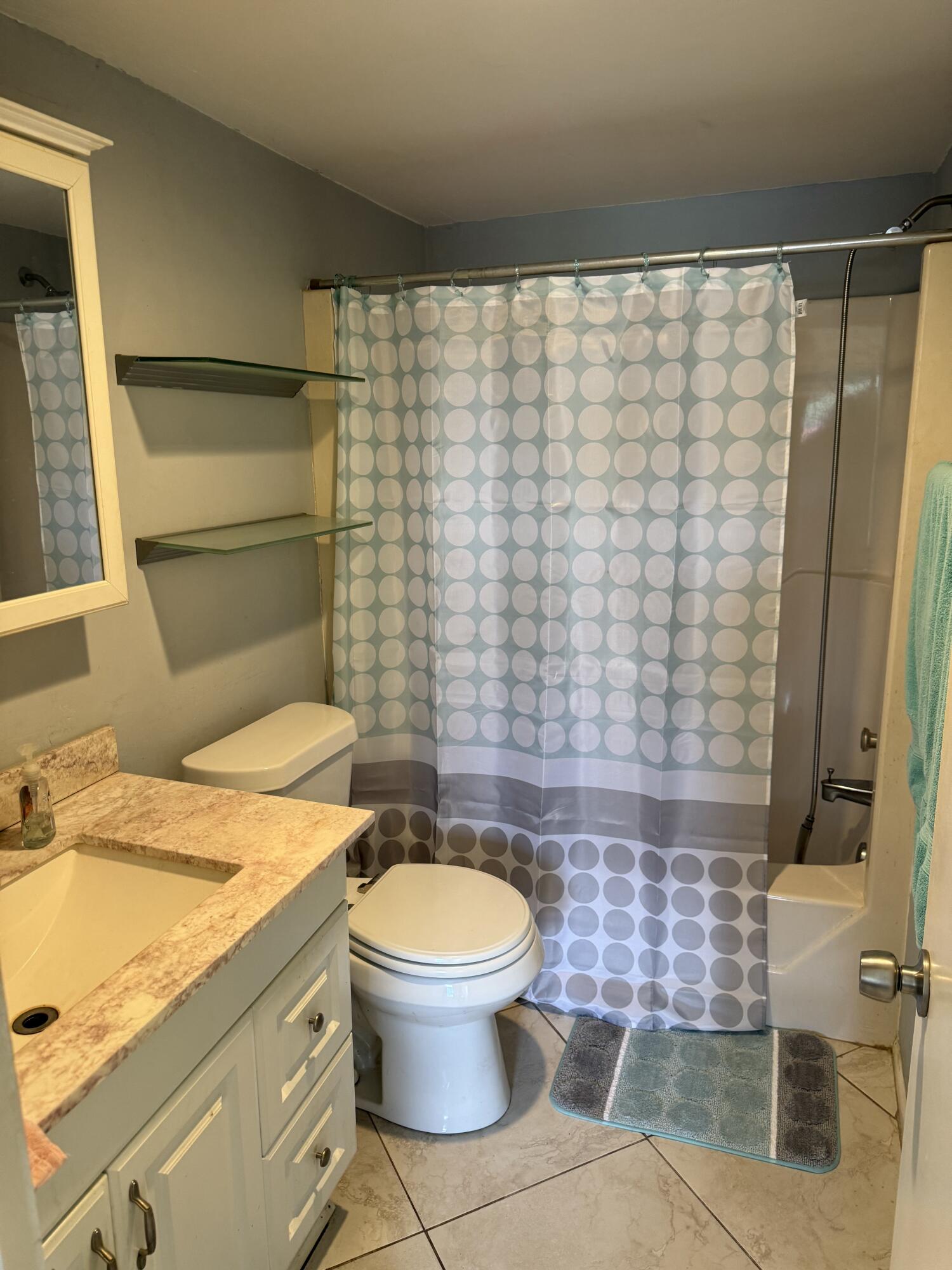 GOLDEN LAKES VILLAGE CONDO 1 THRU 13-A - Residential