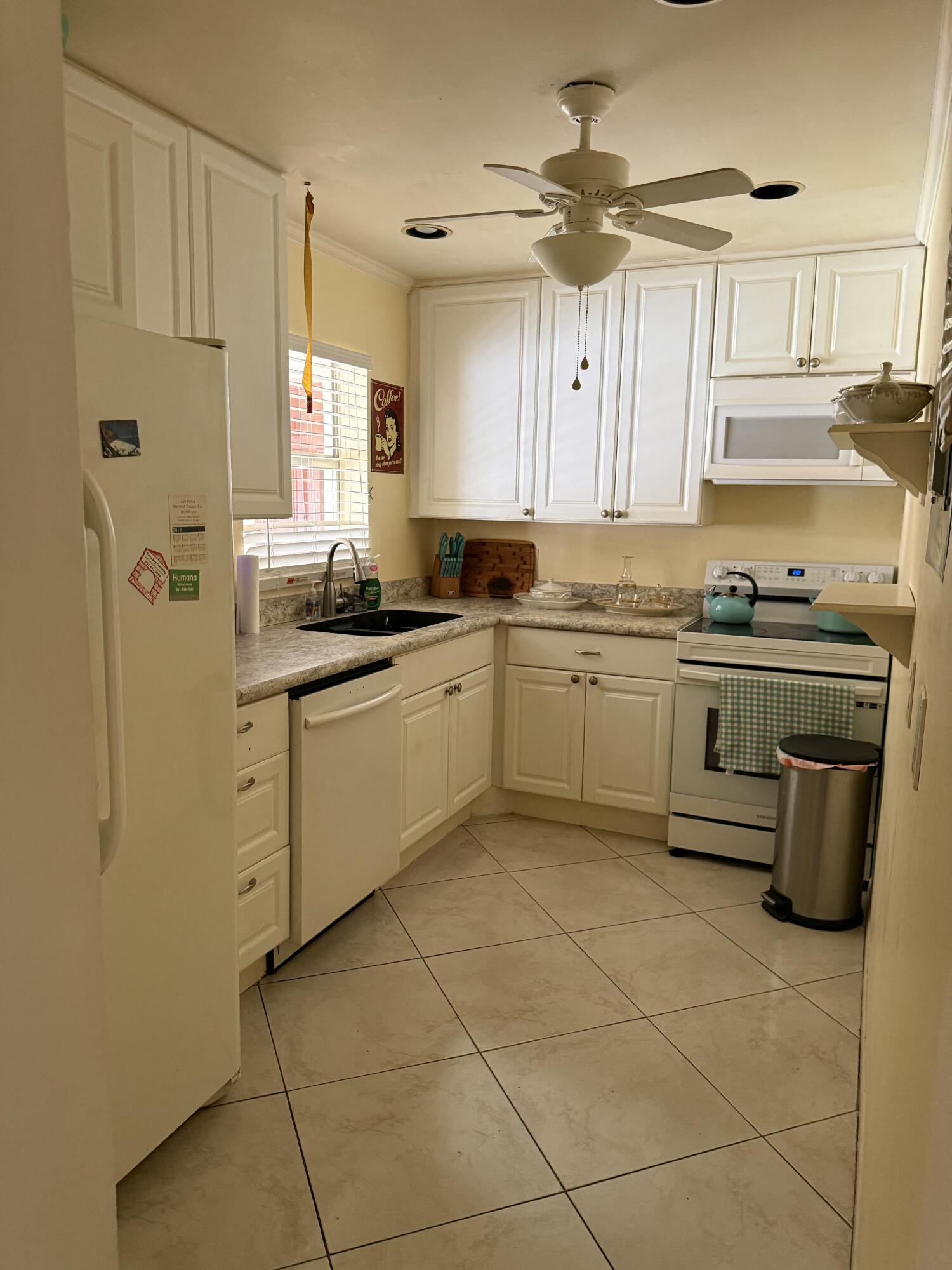 GOLDEN LAKES VILLAGE CONDO 1 THRU 13-A - Residential
