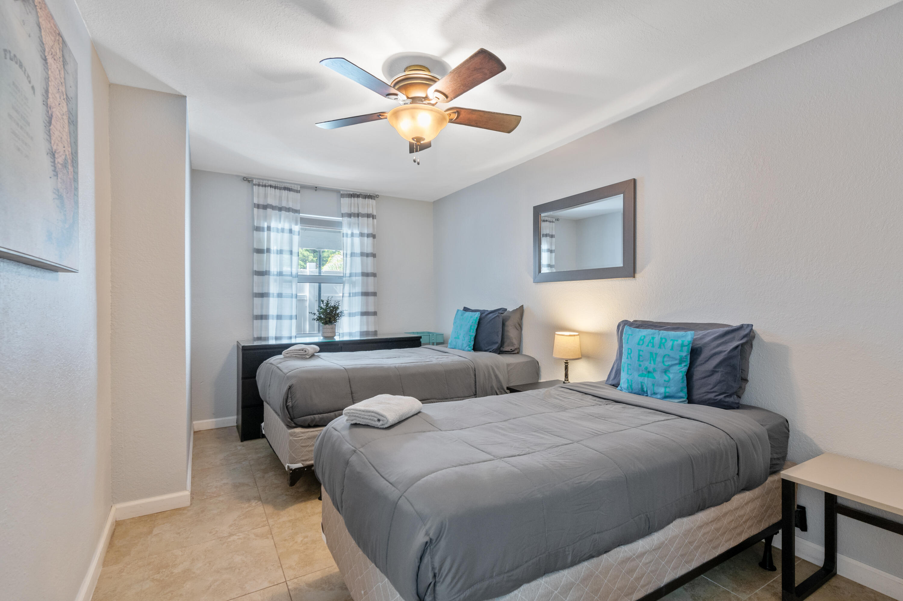 LAUDERDALE - Residential