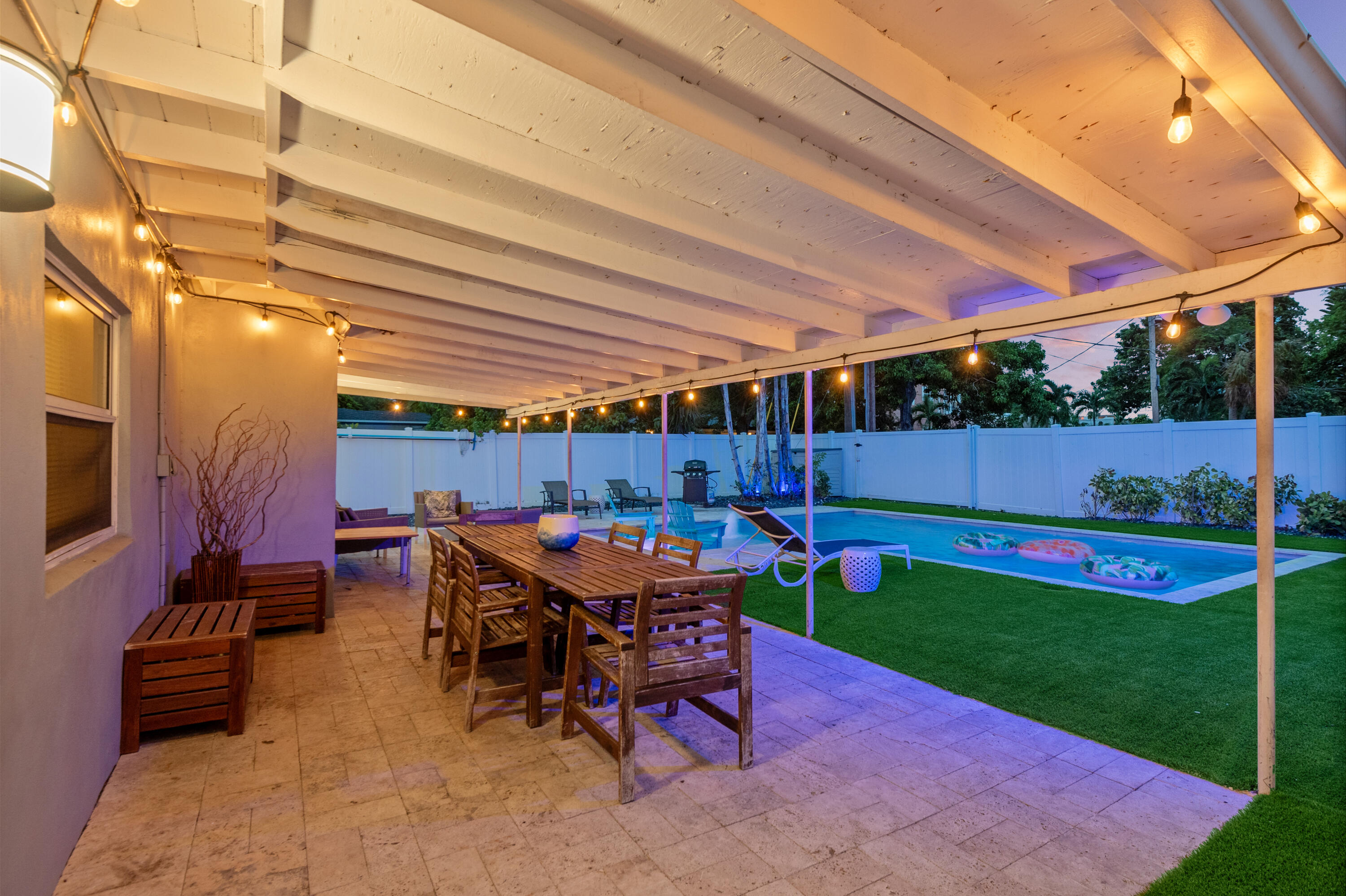 LAUDERDALE - Residential