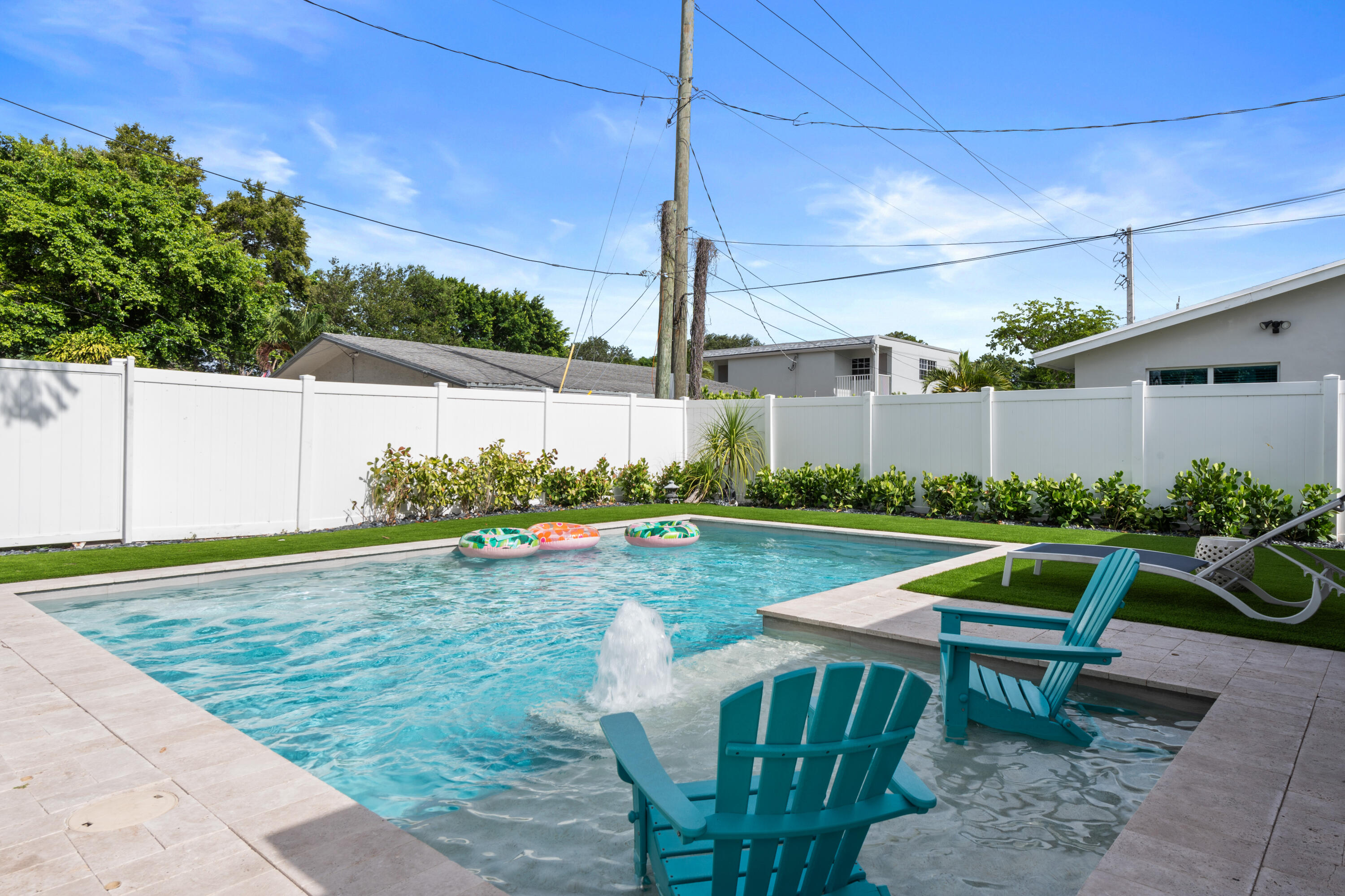 LAUDERDALE - Residential