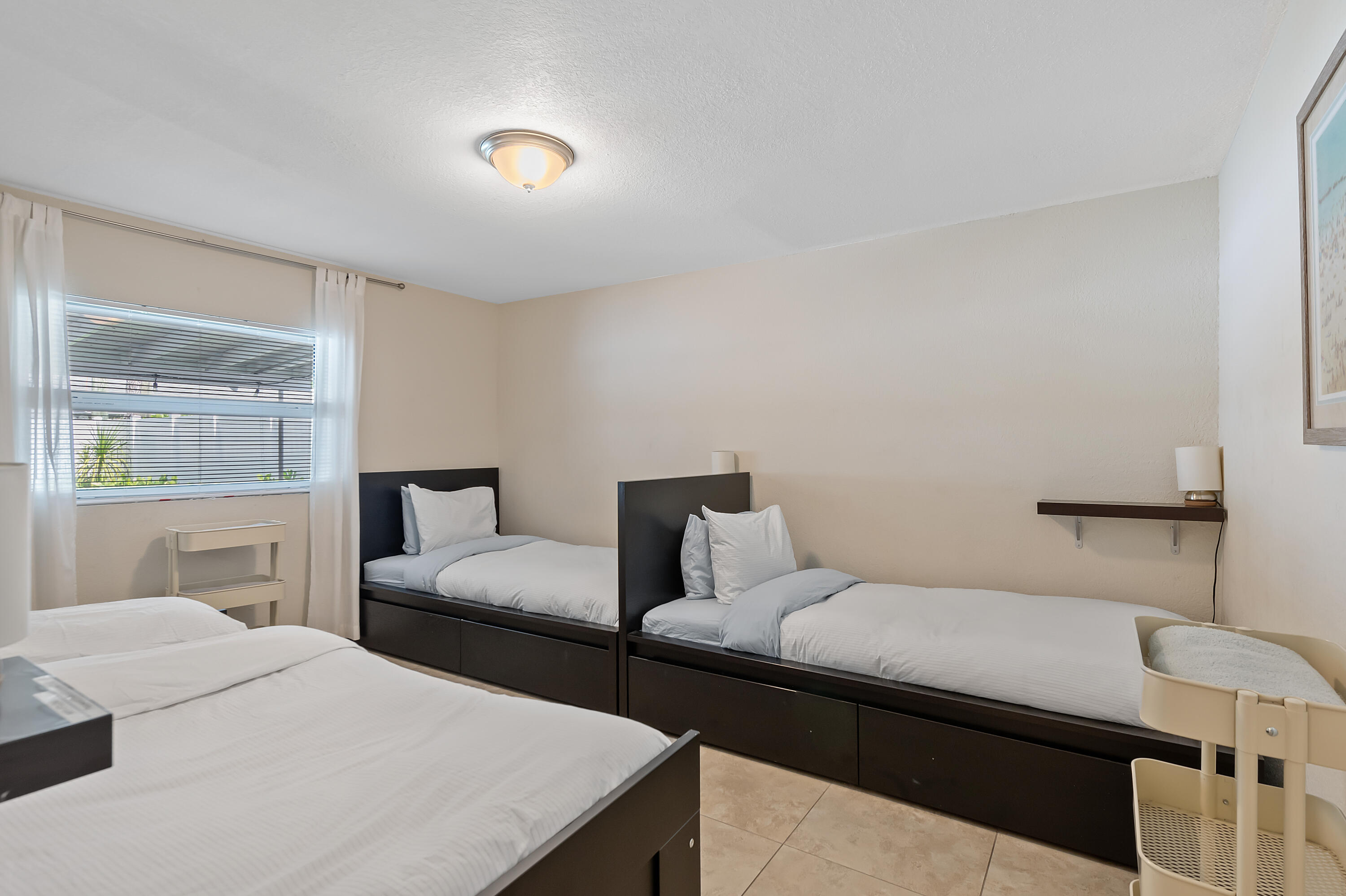 LAUDERDALE - Residential