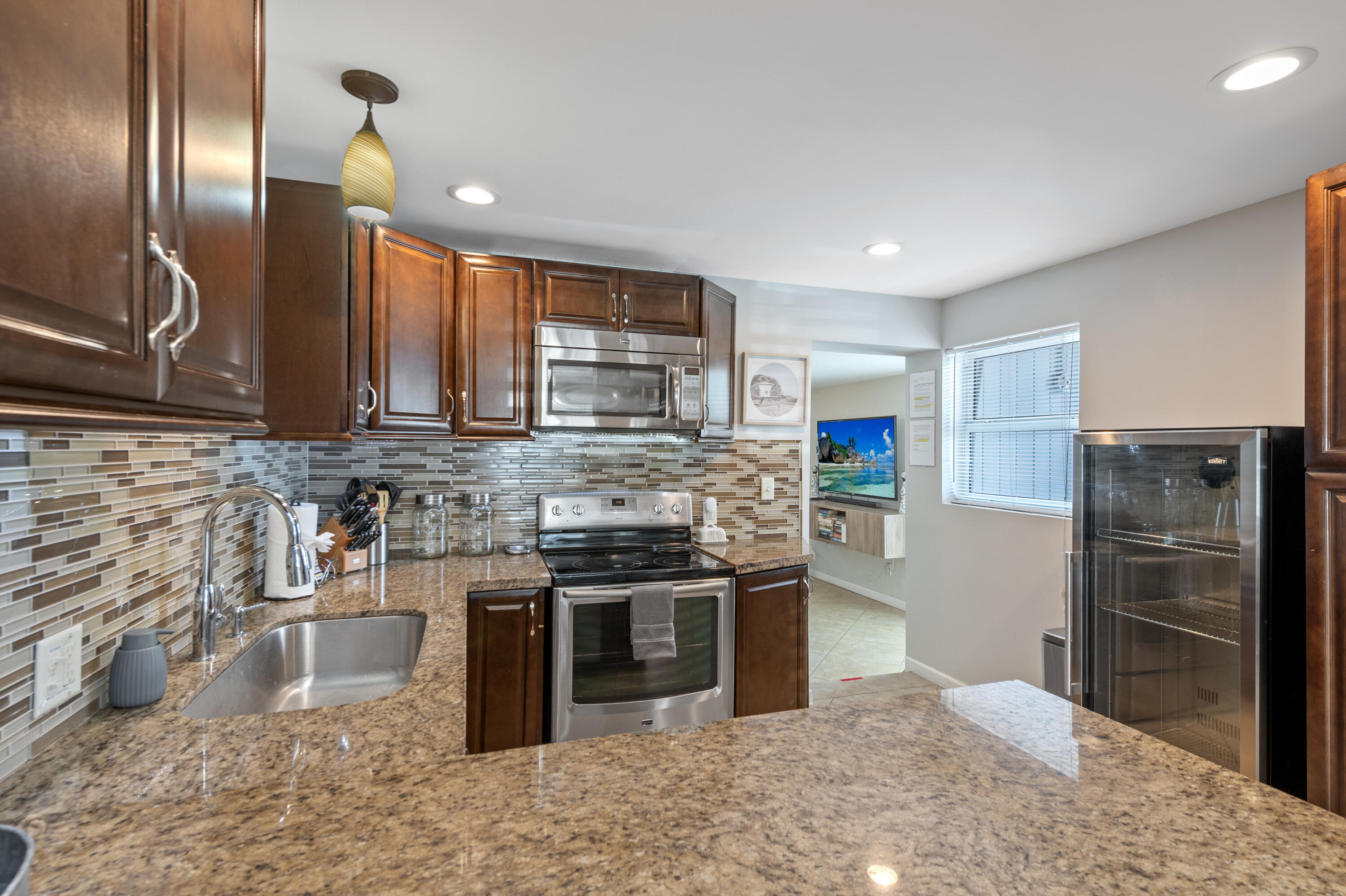 LAUDERDALE - Residential