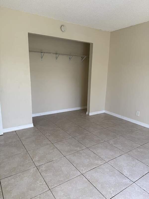 CYPRESS CREEK VILLAS - Residential Lease
