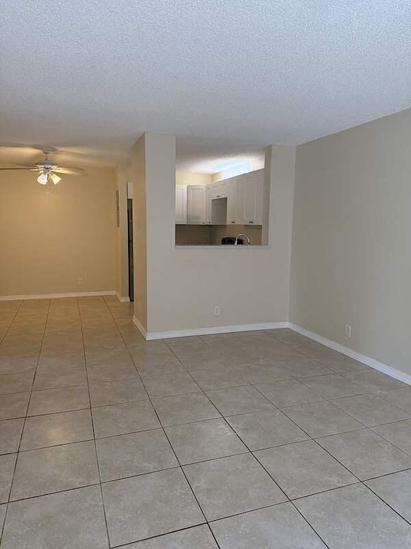 CYPRESS CREEK VILLAS - Residential Lease