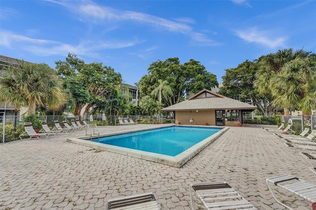 PINE ISLAND RIDGE - Residential