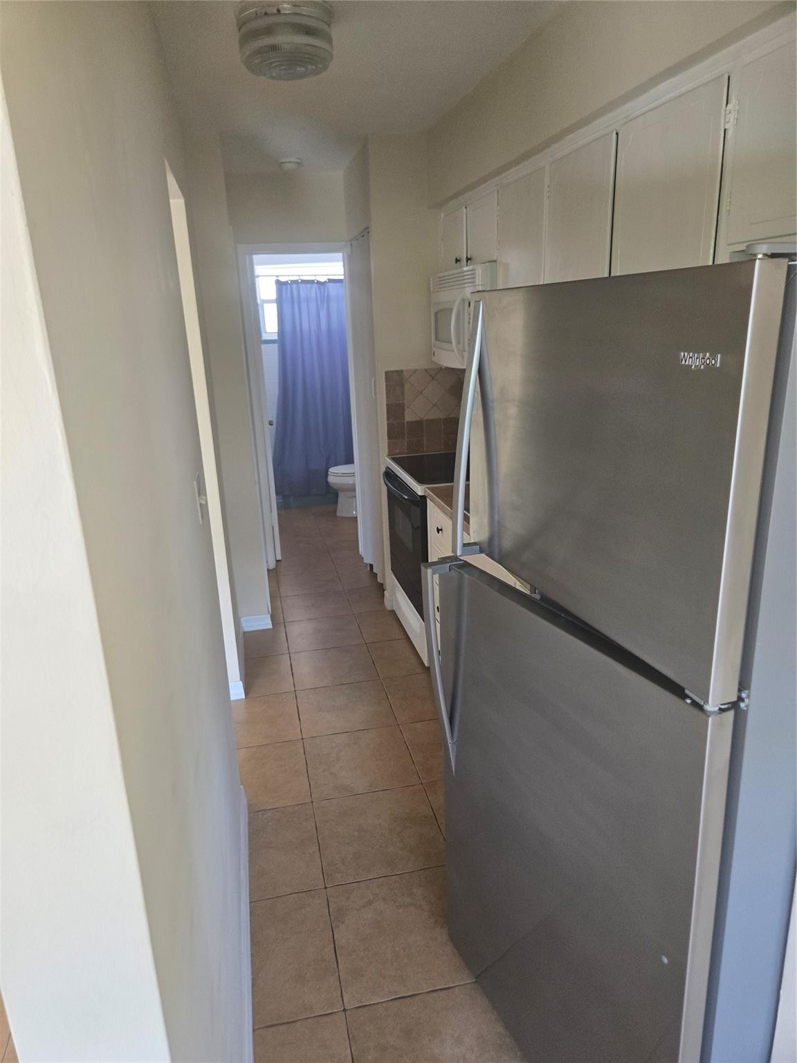 LAS OLAS PARK CORR PLAT - Residential Lease