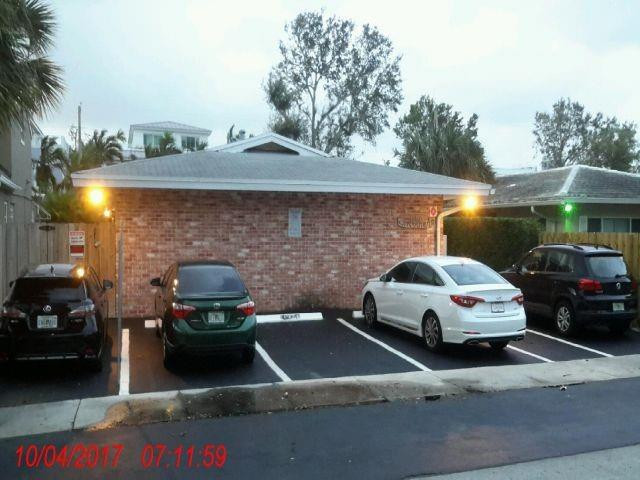 LAS OLAS PARK CORR PLAT - Residential Lease