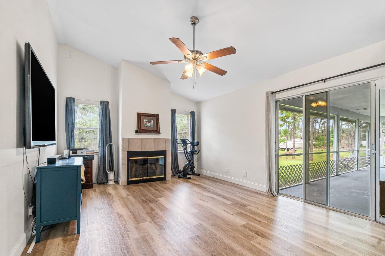 Acreage - Residential Lease
