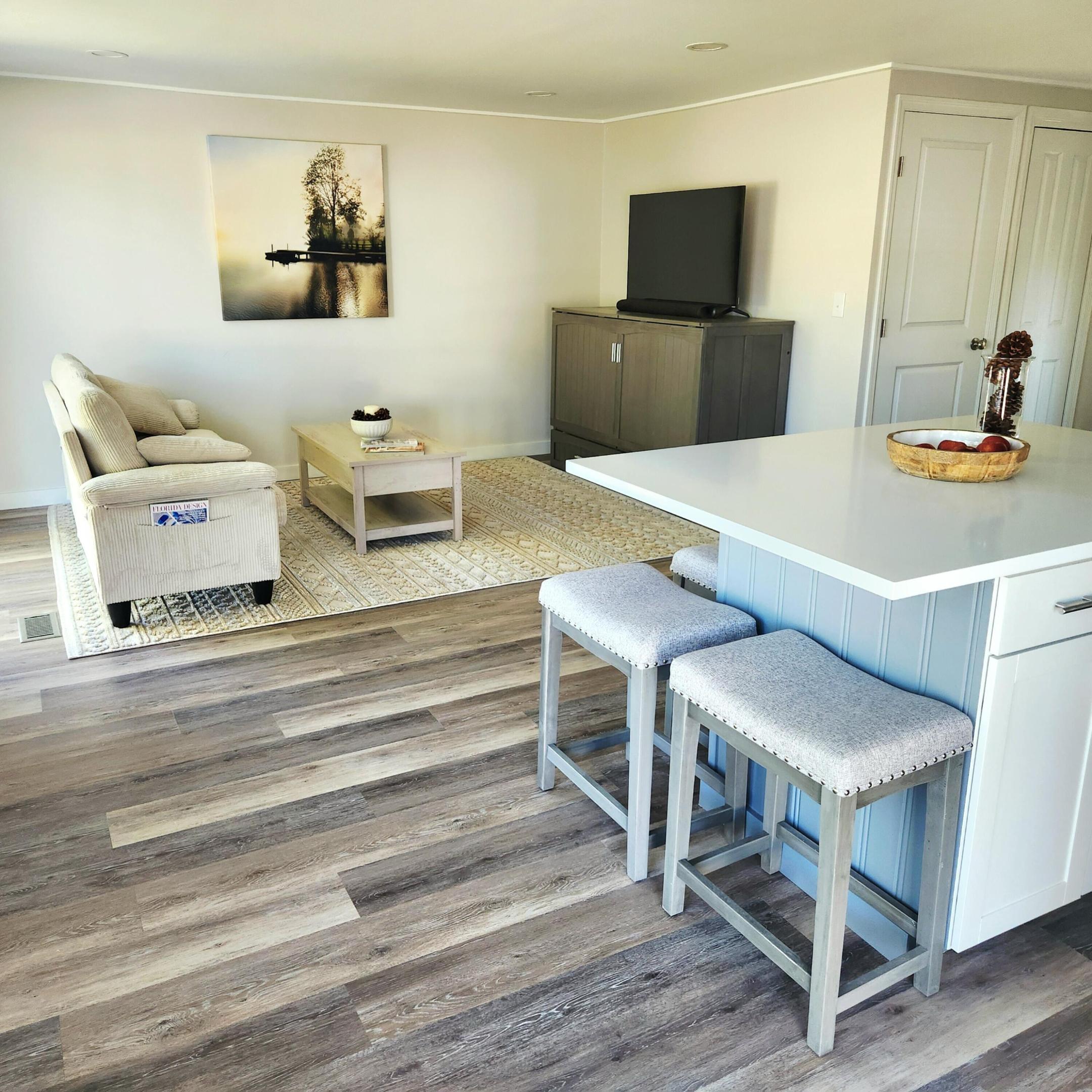 Spanish Lakes Riverfront - Residential
