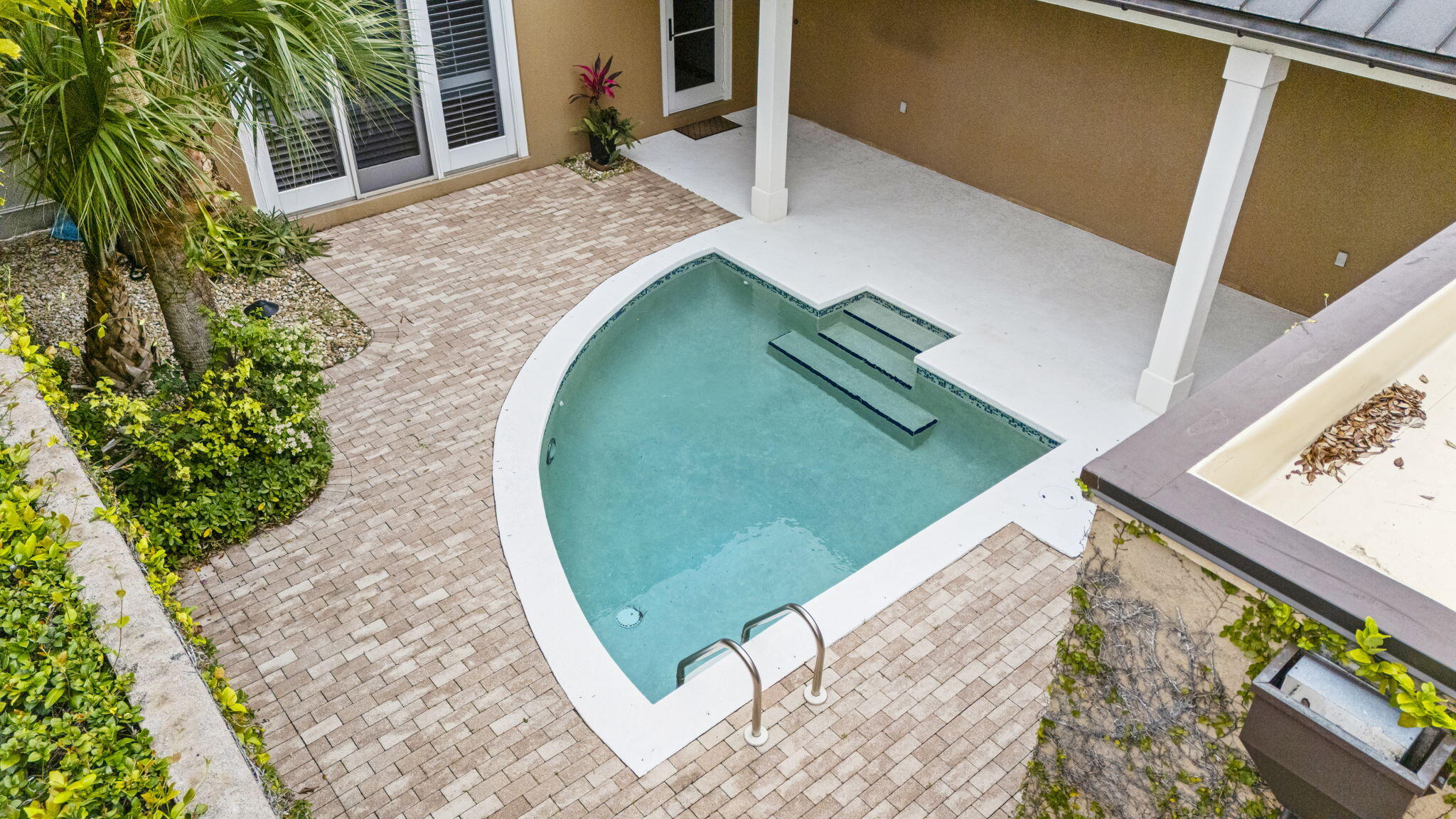 BRIDGETOWN - Residential